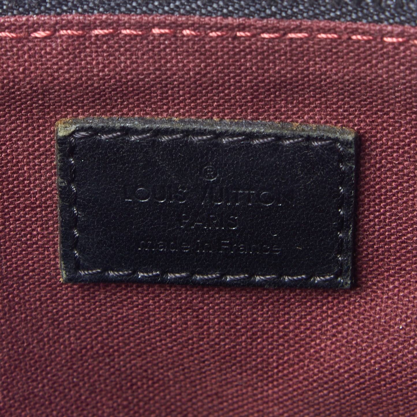 Monogram Macassar Kitan