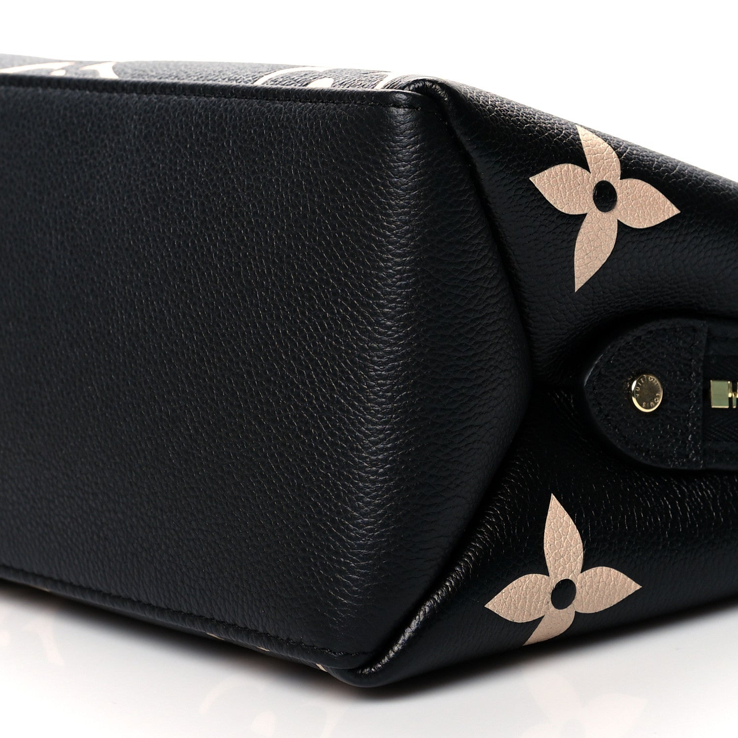 Louis Vuitton Empreinte Monogram Giant Petit Palais Black Beige 9 of 9