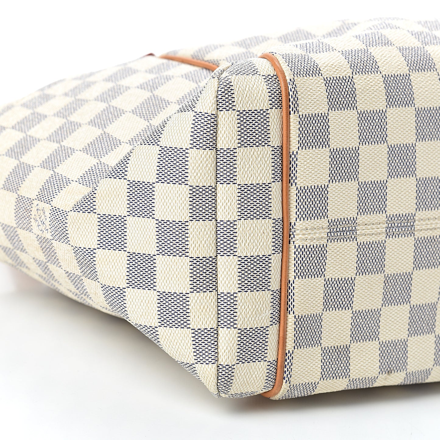 Damier Azur Totally MM