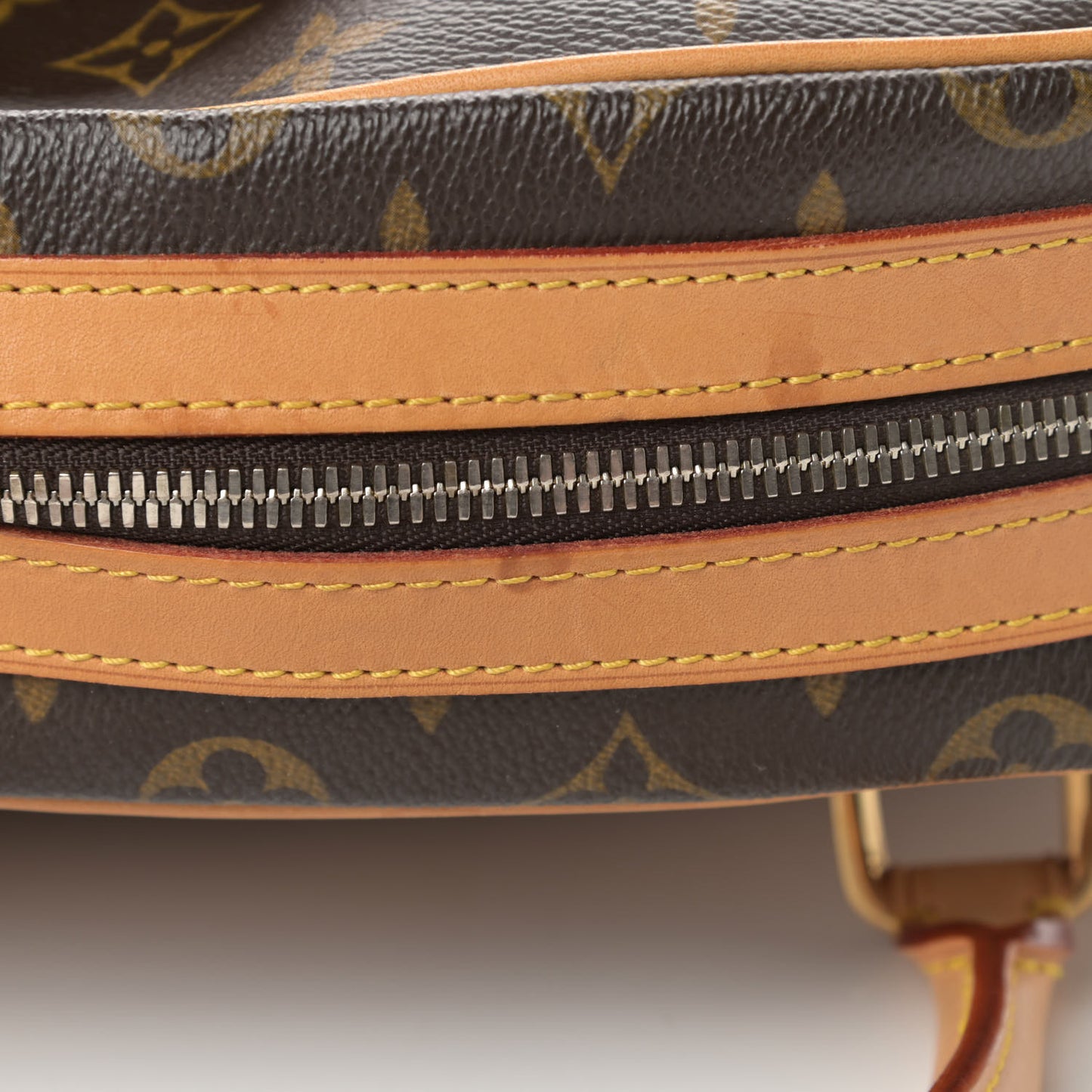 Monogram Mizi