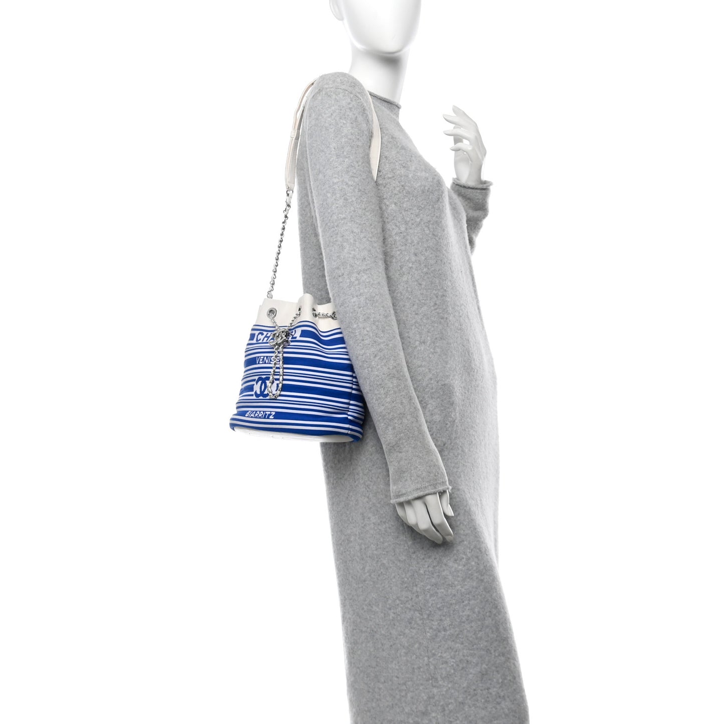 Mixed Fibers Lambskin Venise Biarritz Drawstring Bucket Bag Blue White