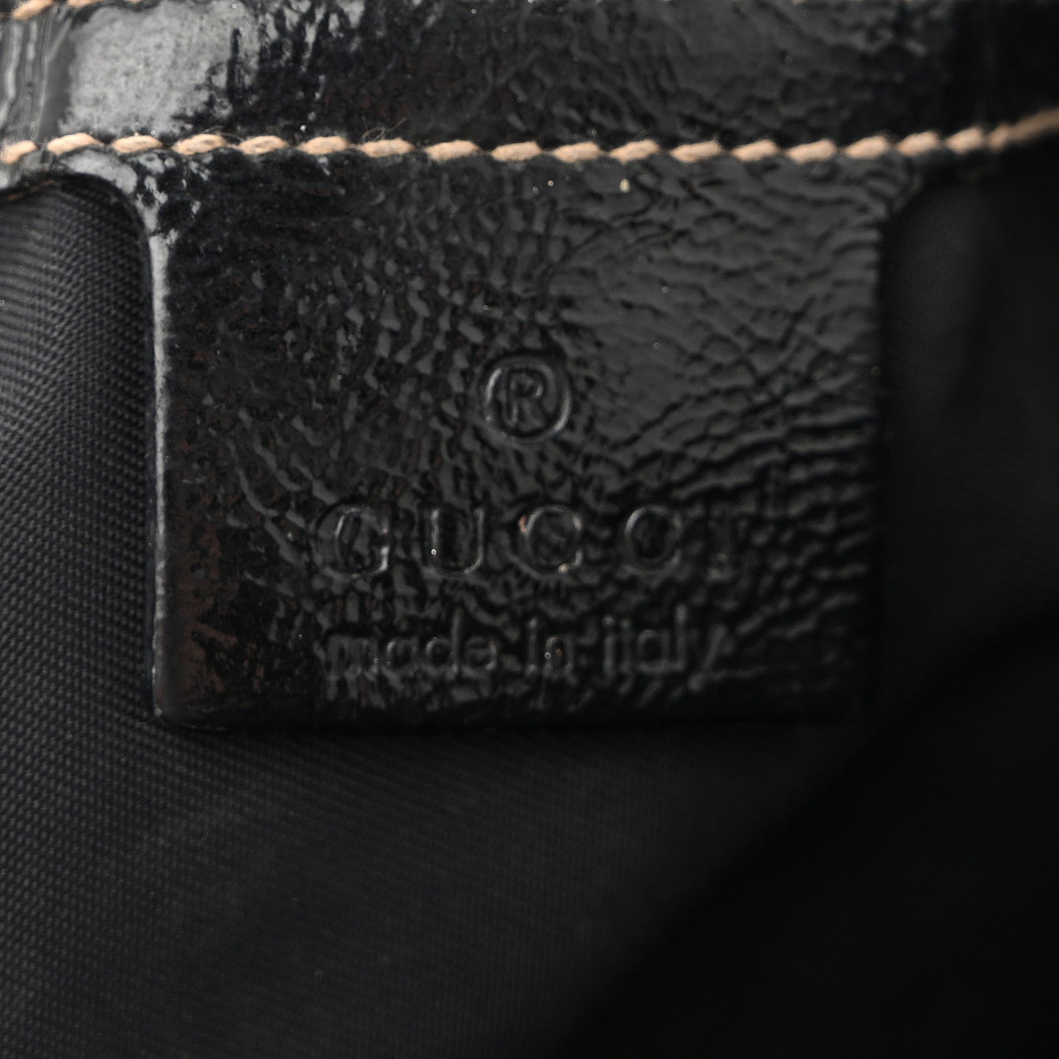 Gucci Patent Medium Pelham Shoulder Bag Black 6 of 16