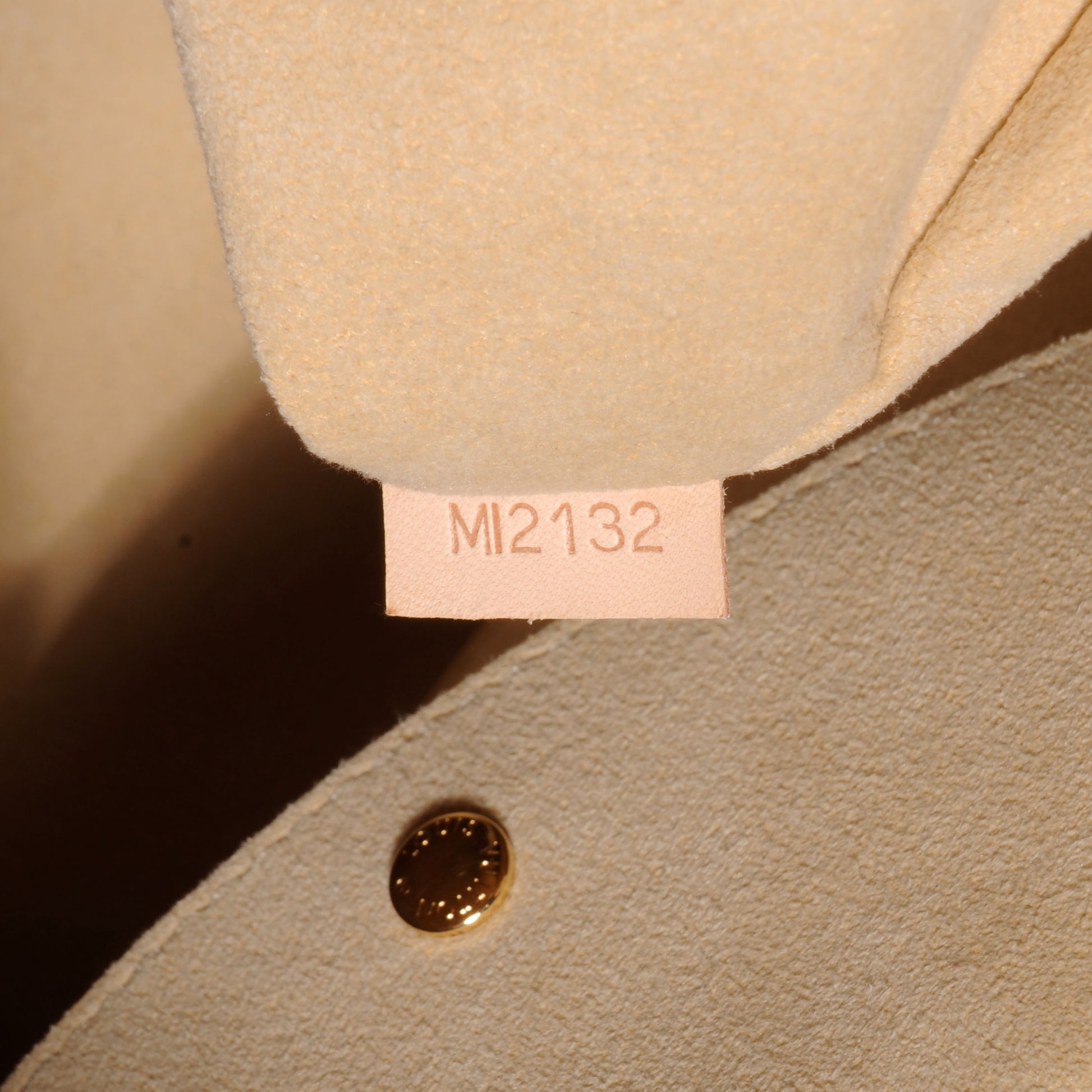 Louis Vuitton Monogram Galliera PM 7 of 9