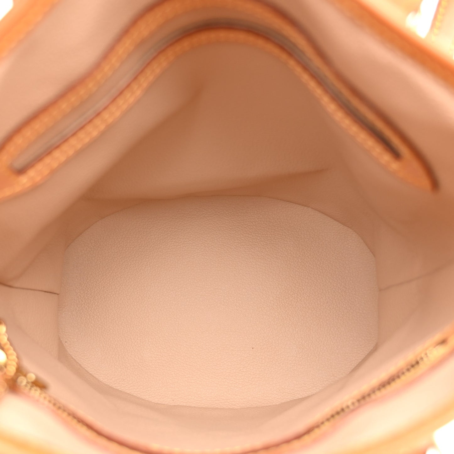 Monogram Petit Bucket 23