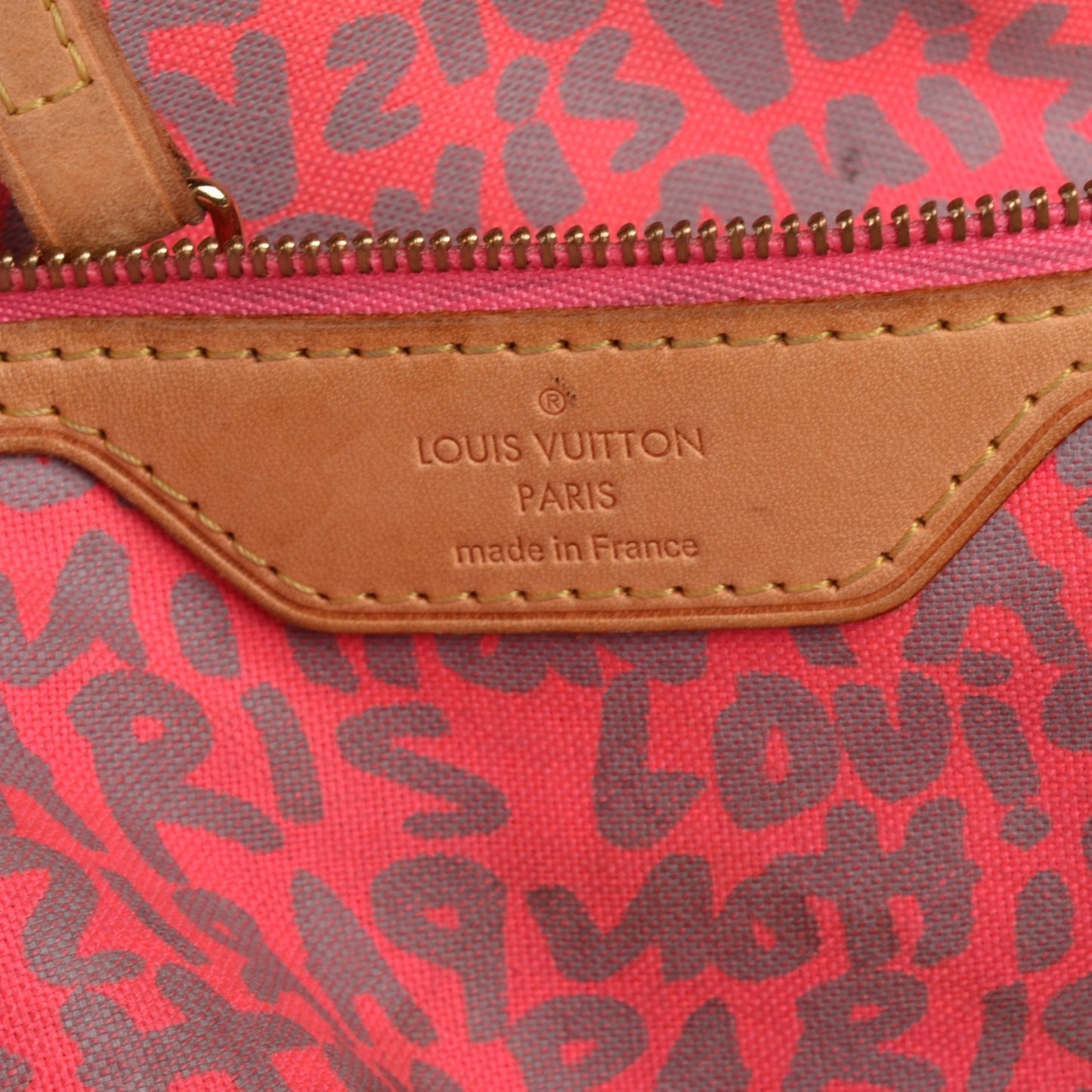 Monogram Graffiti Neverfull GM Fuchsia