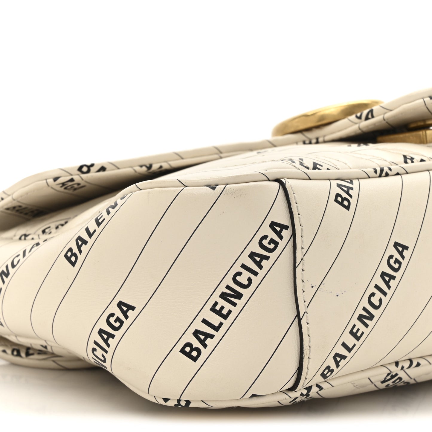 X BALENCIAGA Calfskin Matelasse Logo Print Small GG Marmont Shoulder Bag White