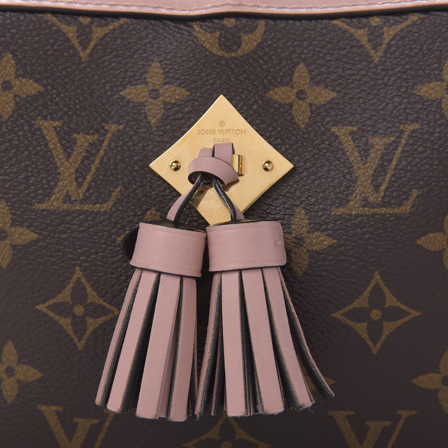 Monogram Saintonge Rose Poudre