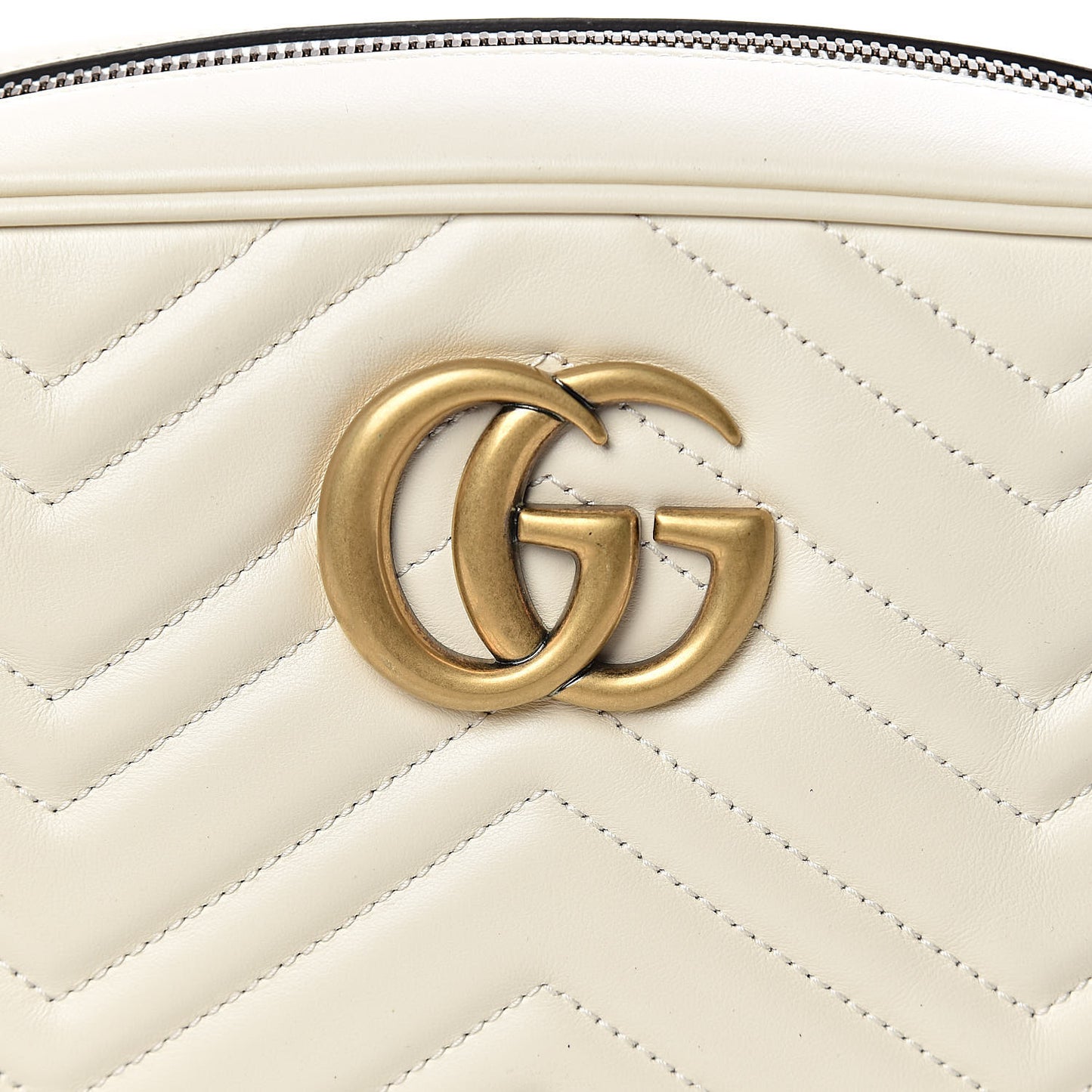 Calfskin Matelasse Small GG Marmont Chain Shoulder Bag White