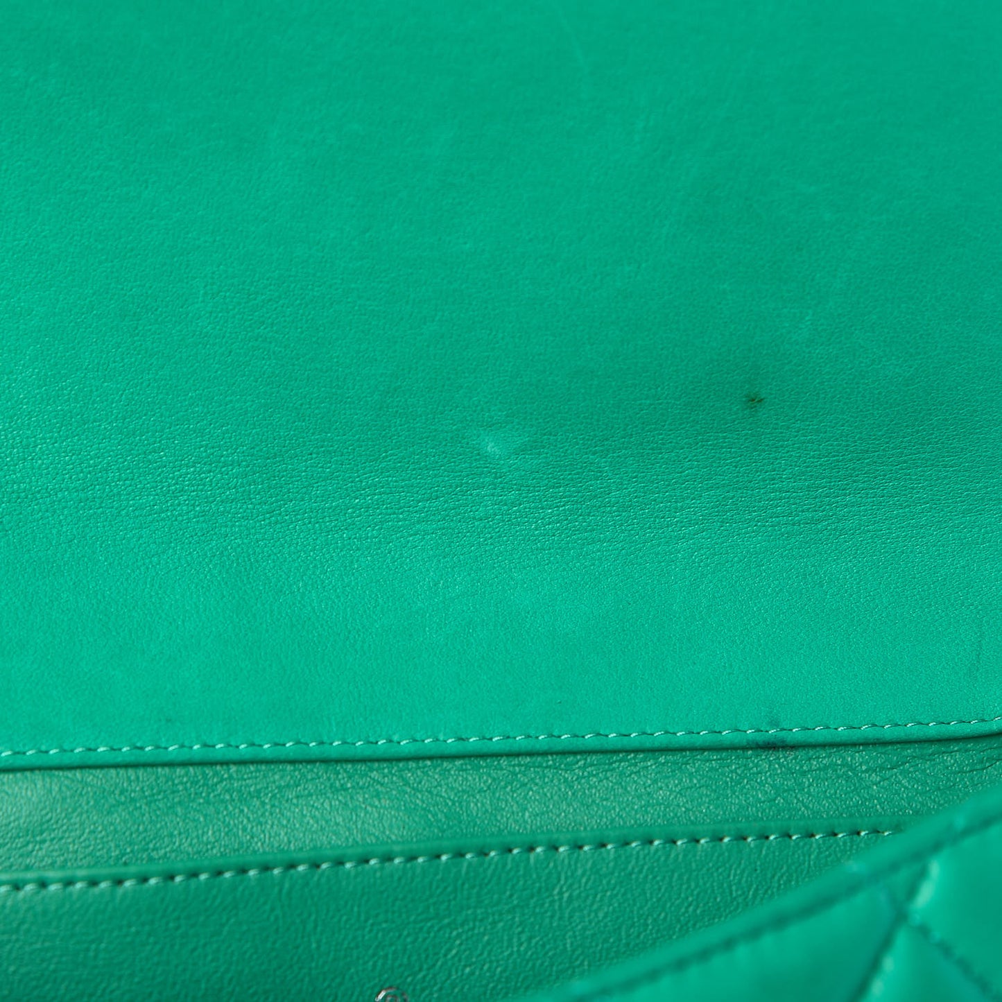Lambskin Quilted Clutch With Chain Flap Green