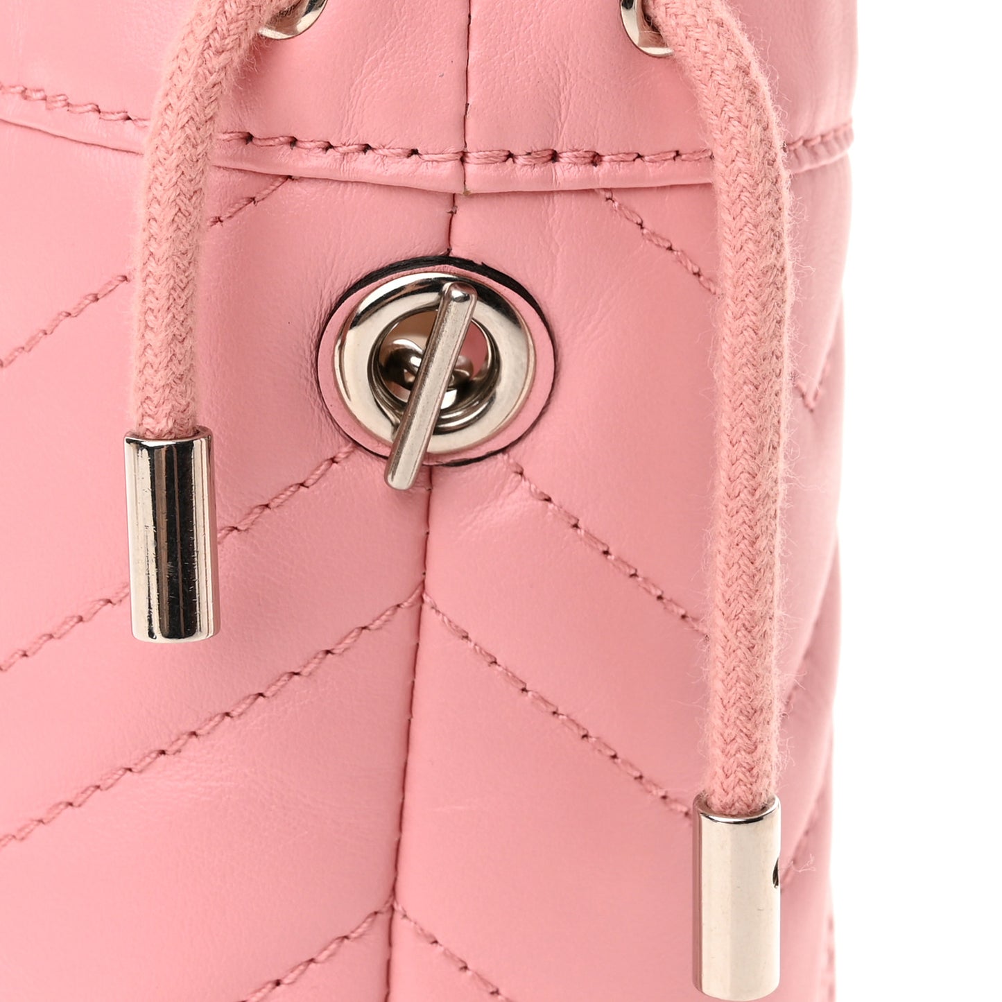 Calfskin Matelasse Mini GG Marmont 2.0 Bucket Bag Wild Rose