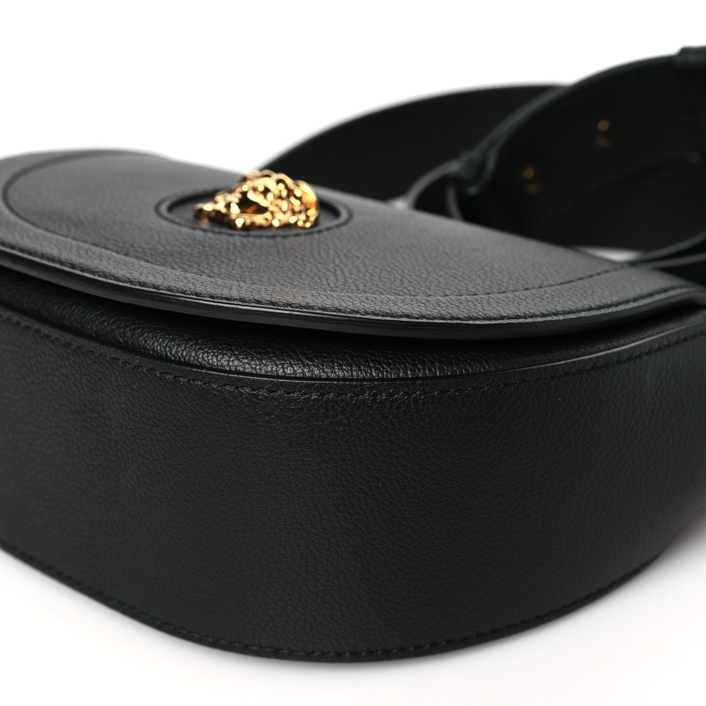 Grained Calfskin La Medusa Small Shoulder Bag Black