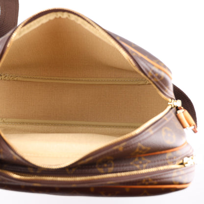 Louis Vuitton Monogram Reporter PM 5 of 11
