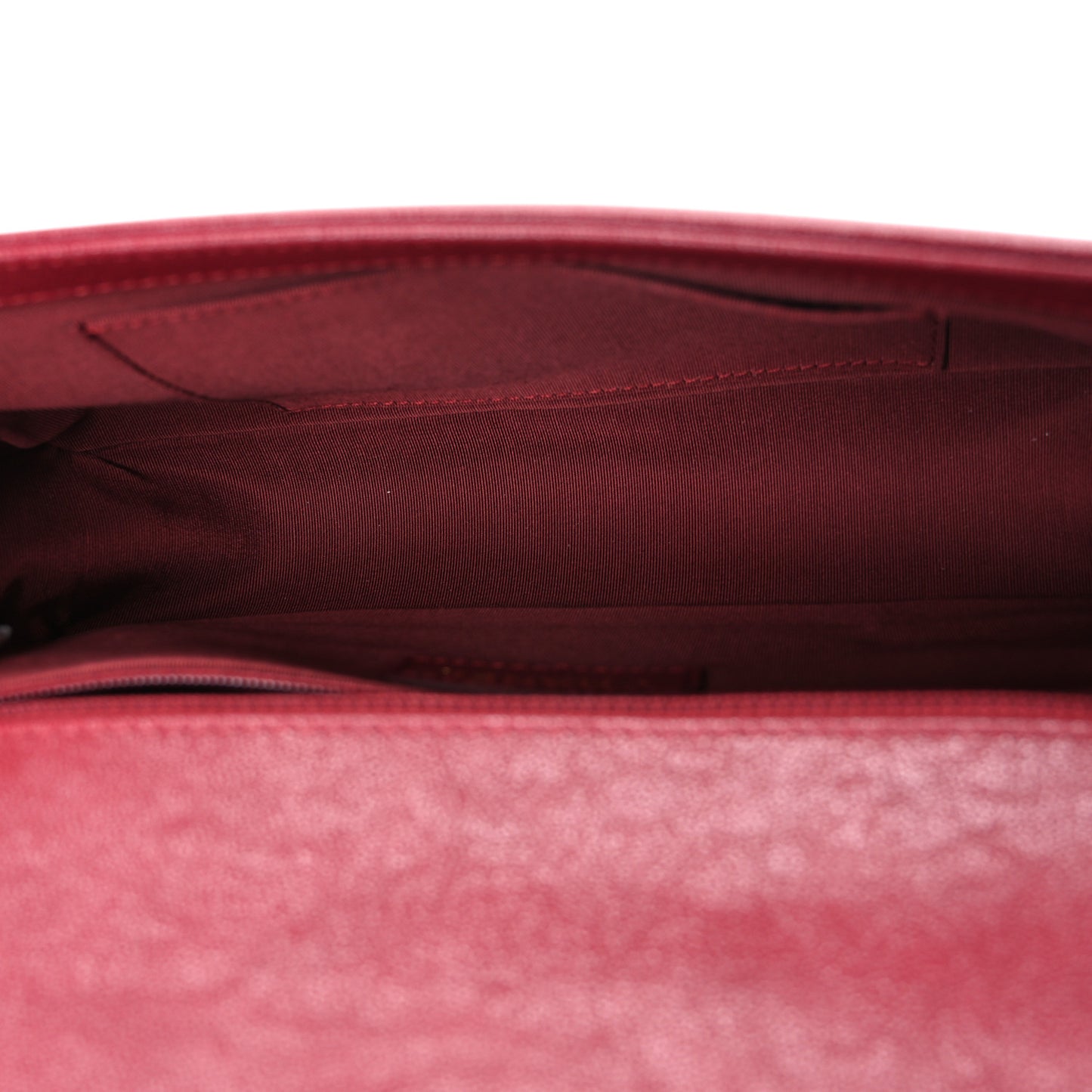 Caviar Chevron Quilted New Medium Boy Flap Red