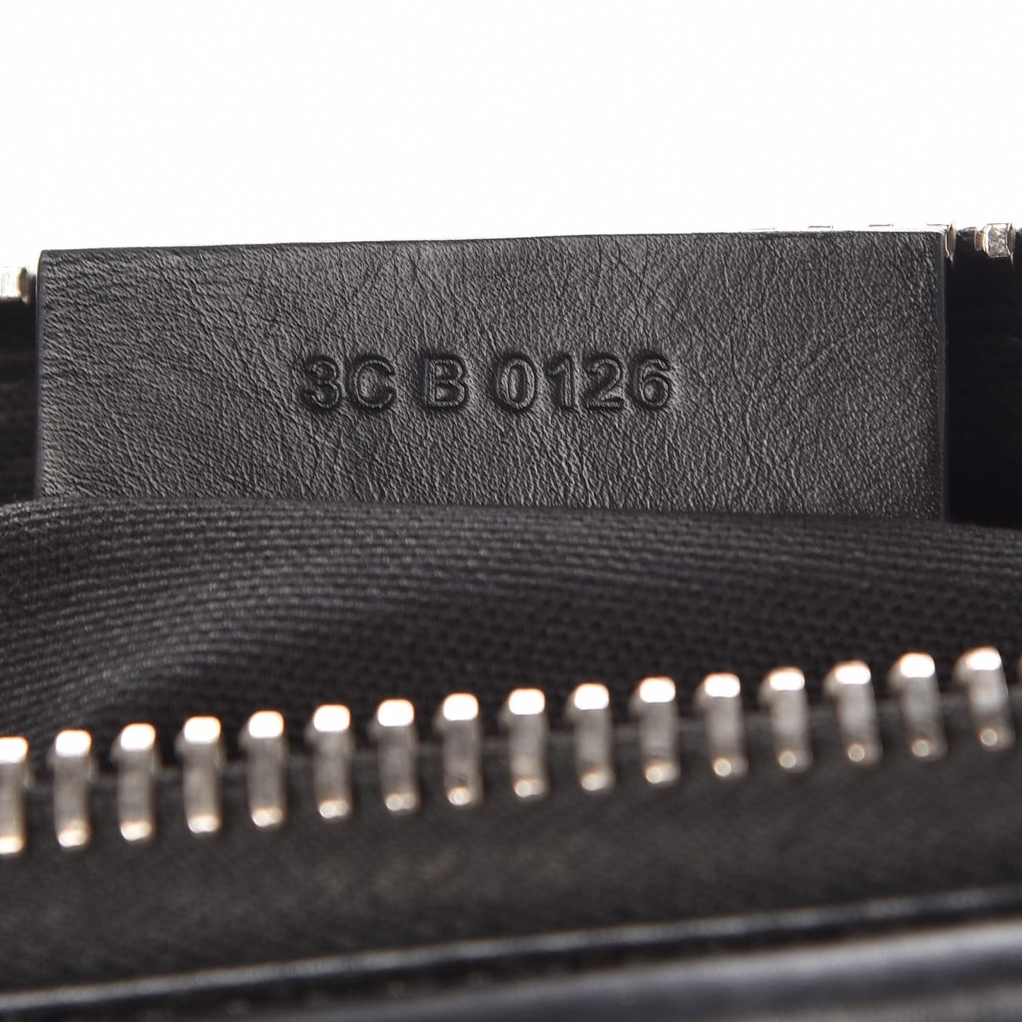 Calfskin Small Contrasted Frame Antigona Black