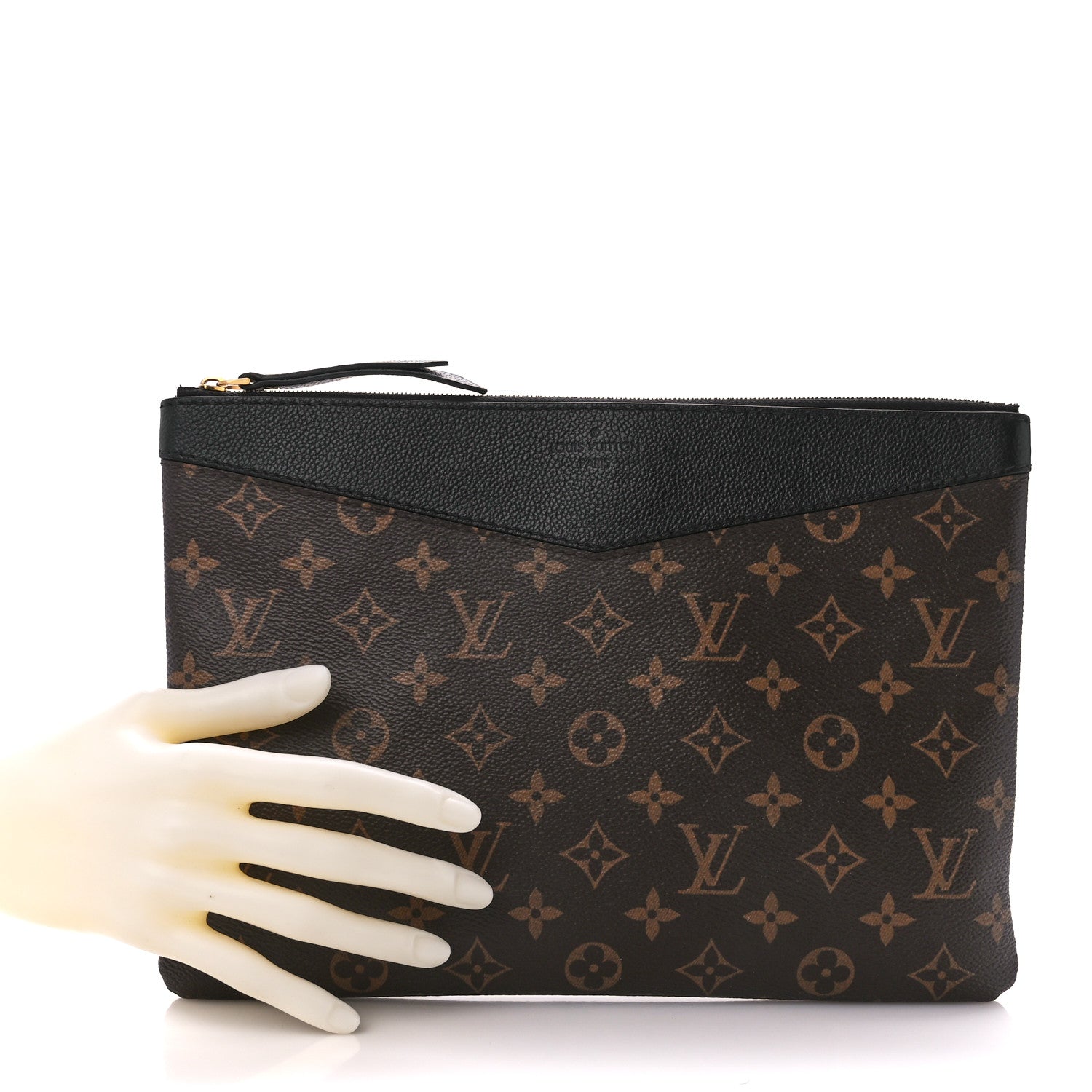 Louis Vuitton Monogram Daily Pouch Black 2 of 11