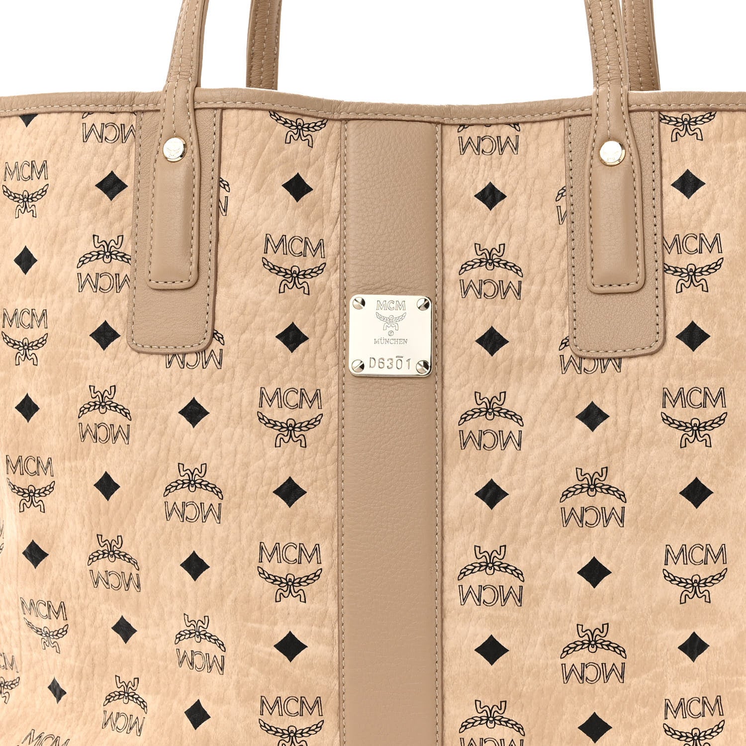 MCM Visetos Medium Liz Reversible Shopper Tote Beige 11 of 17