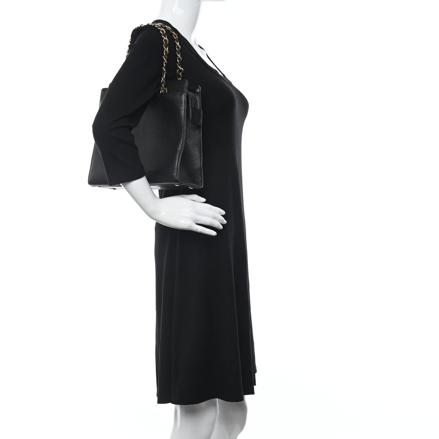 Caviar CC Shoulder Bag Black