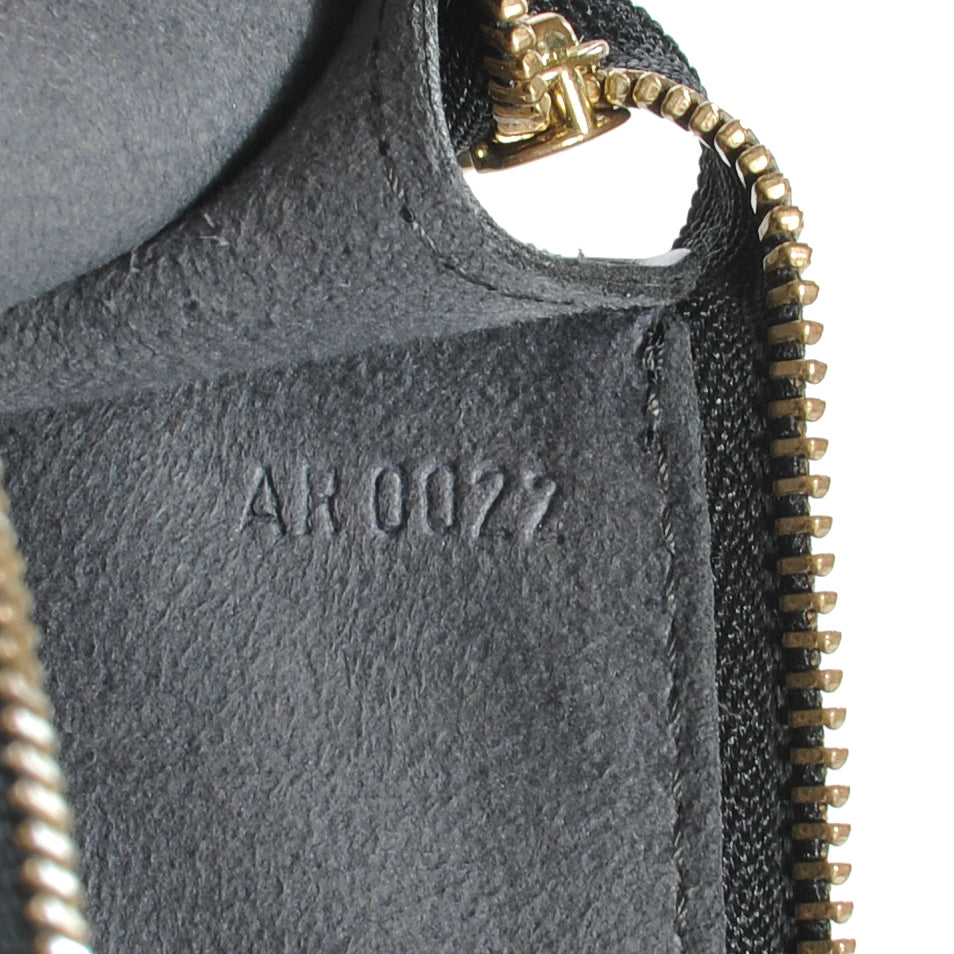 Louis Vuitton Epi Pochette Accessories 24 Black 7 of 7