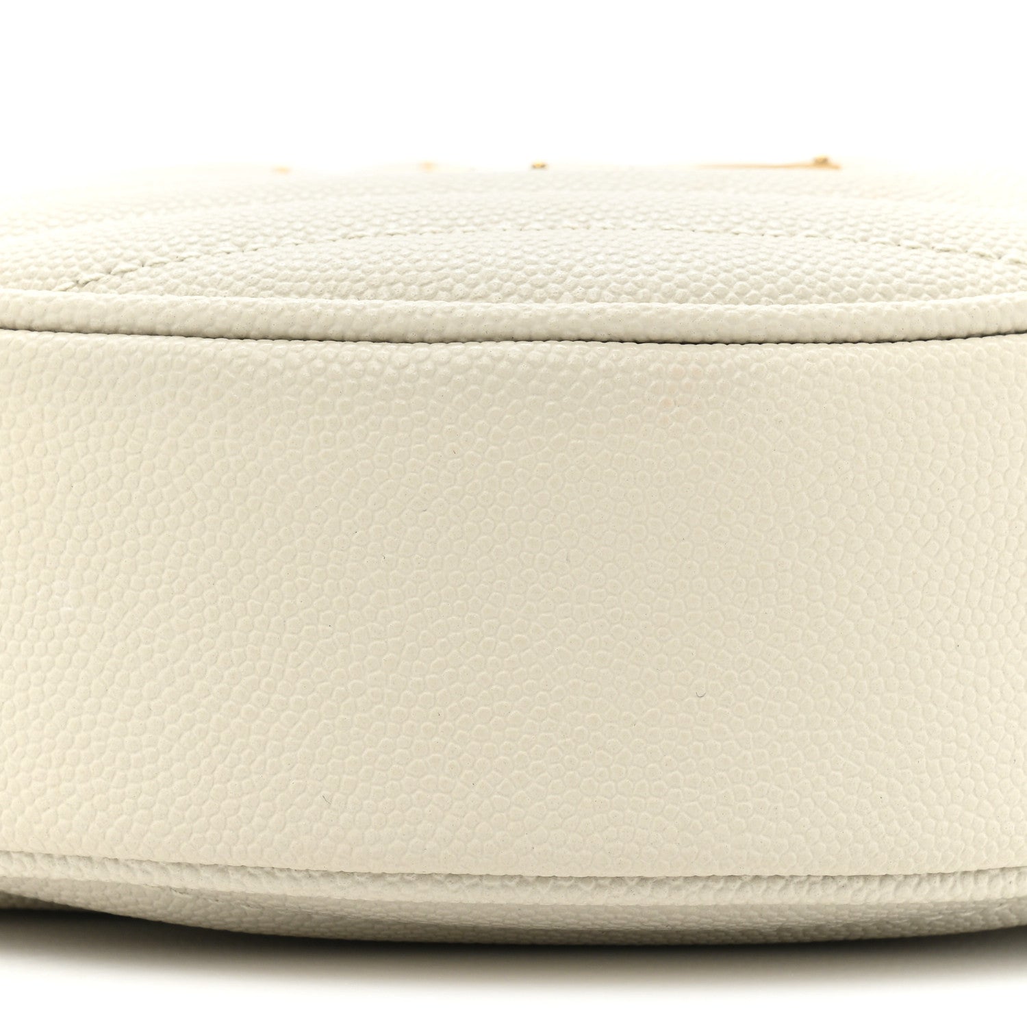 Saint Laurent Grain De Poudre Matelasse Chevron Quilted Round Vinyle Camera Bag White 9 of 10