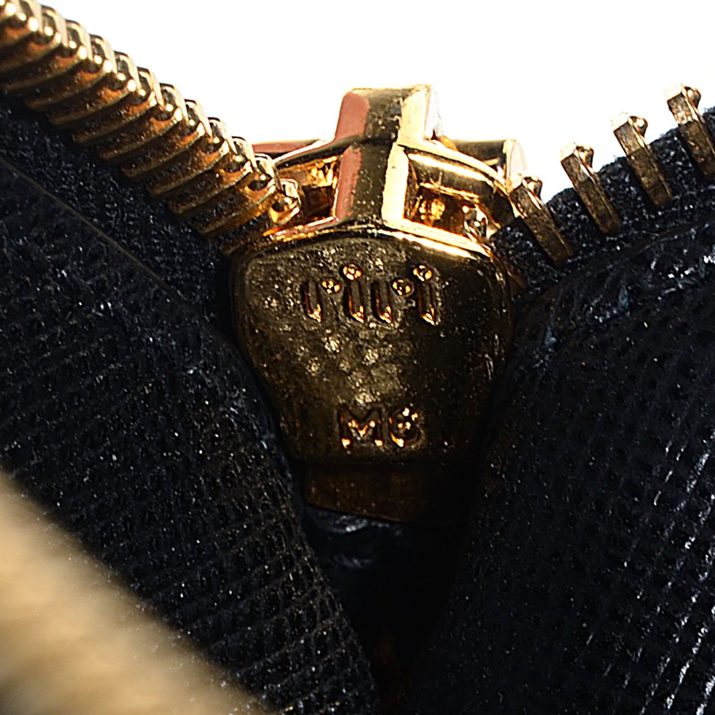 Saffiano Lux Extra Large Galleria Double Zip Tote Black