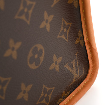 Louis Vuitton Monogram Dog Carrier 40 17 of 18
