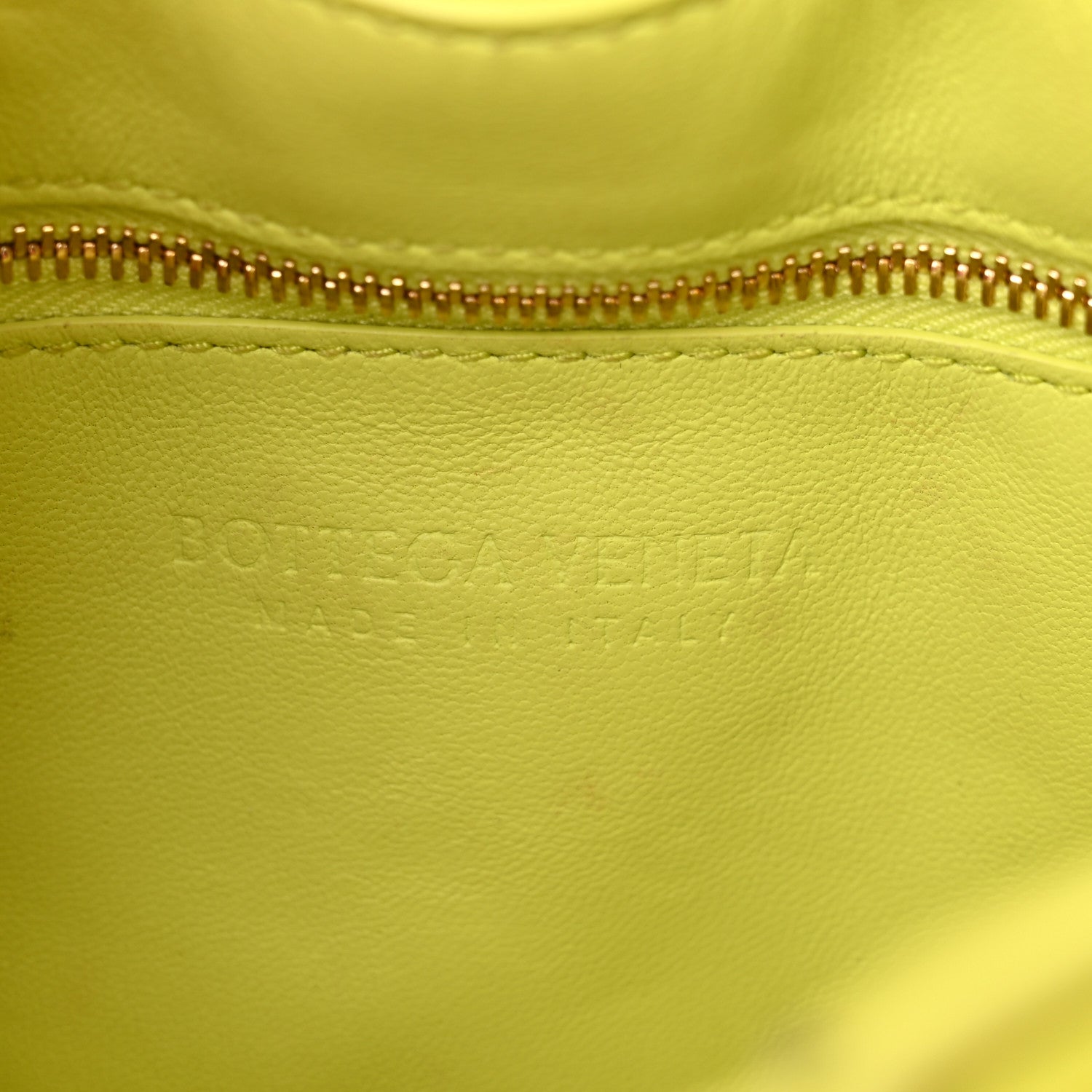 Bottega Veneta Lambskin Maxi Intreccio Padded Chain Cassette Crossbody Bag Seagrass 6 of 13