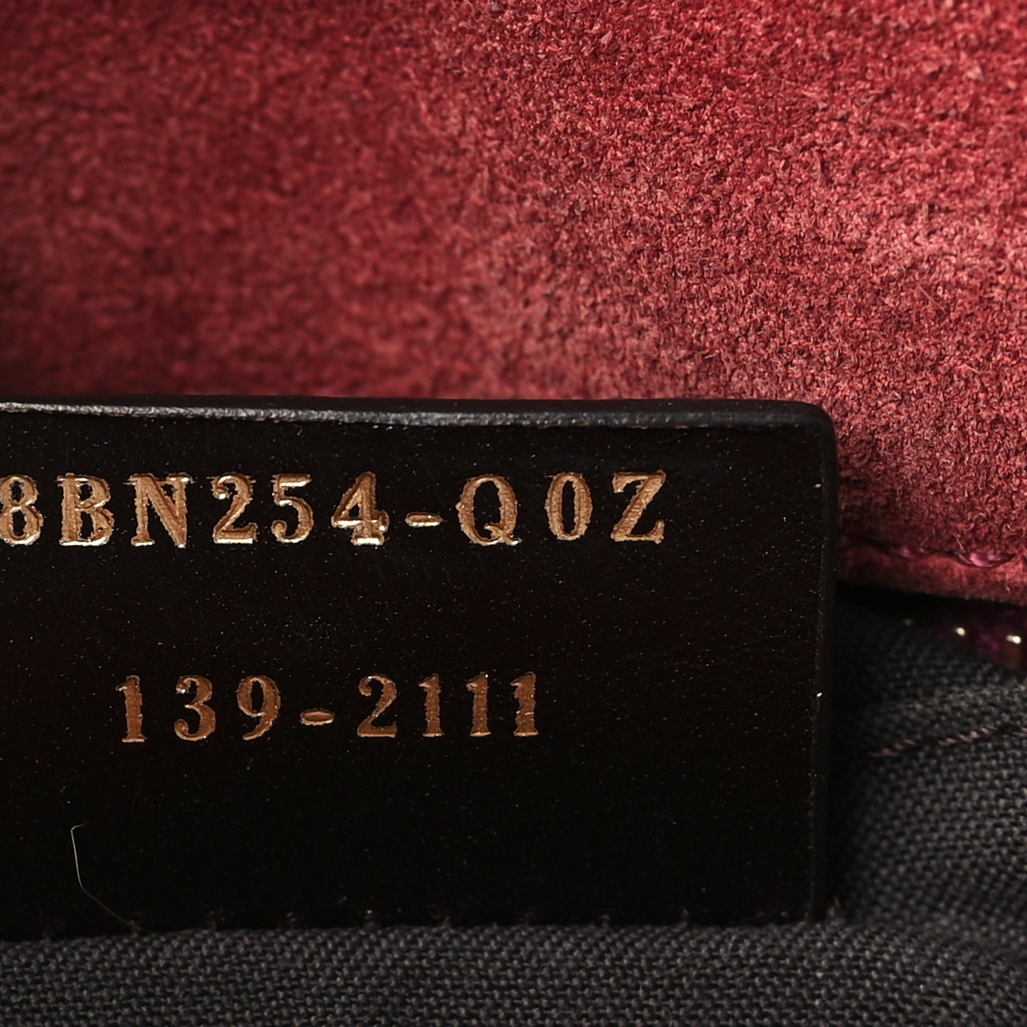 Pequin Vitello Shoulder Tote Tobacco Amarena
