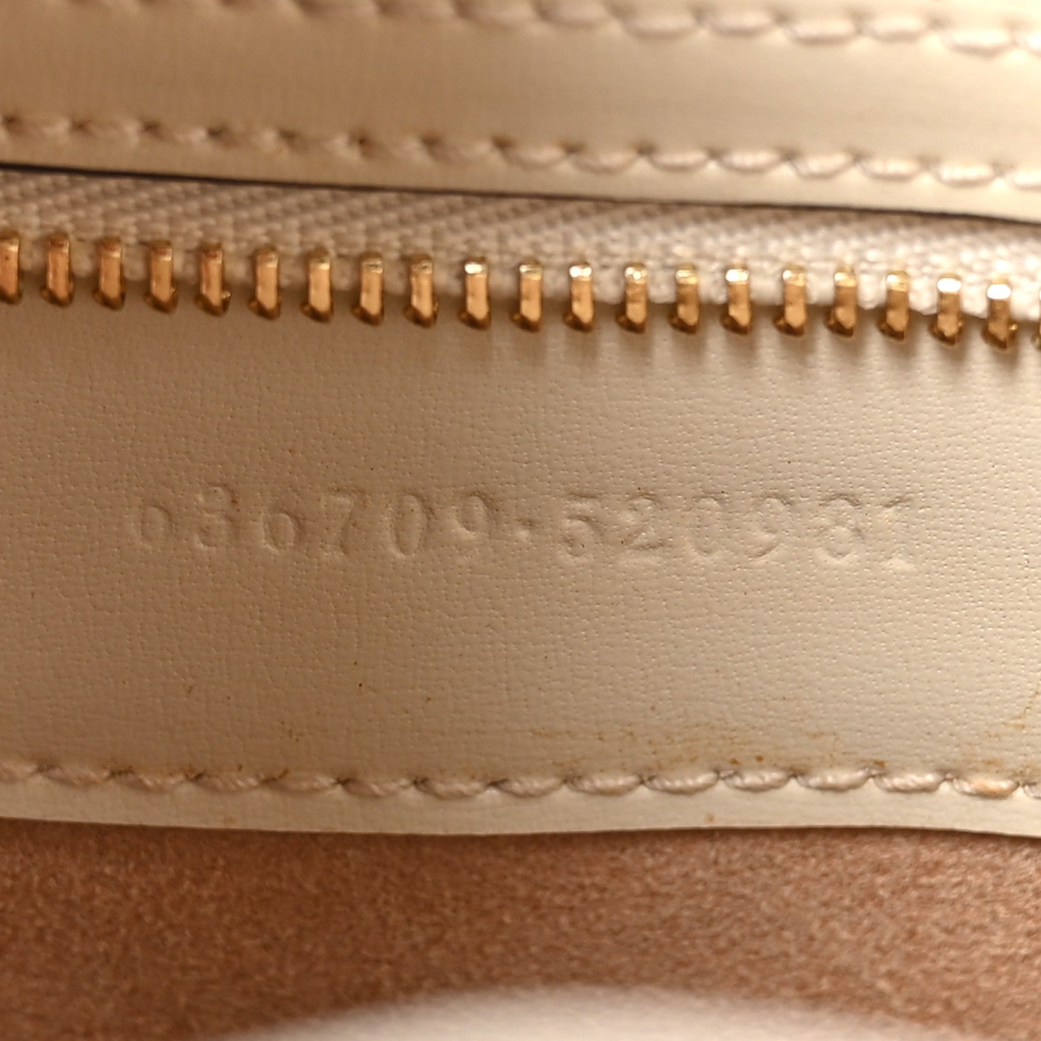 Gucci Boarded Dyana Lux Calfskin Small Jackie 1961 Hobo Mystic White 7 of 10