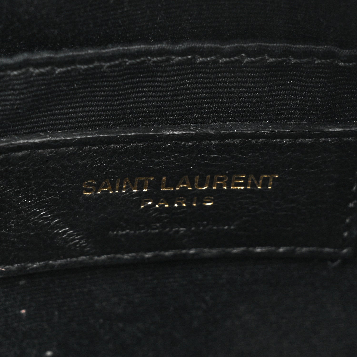 Saint Laurent Grain De Poudre Matelasse Chevron Quilted Round Vinyle Camera Bag Crema Soft 6 of 15
