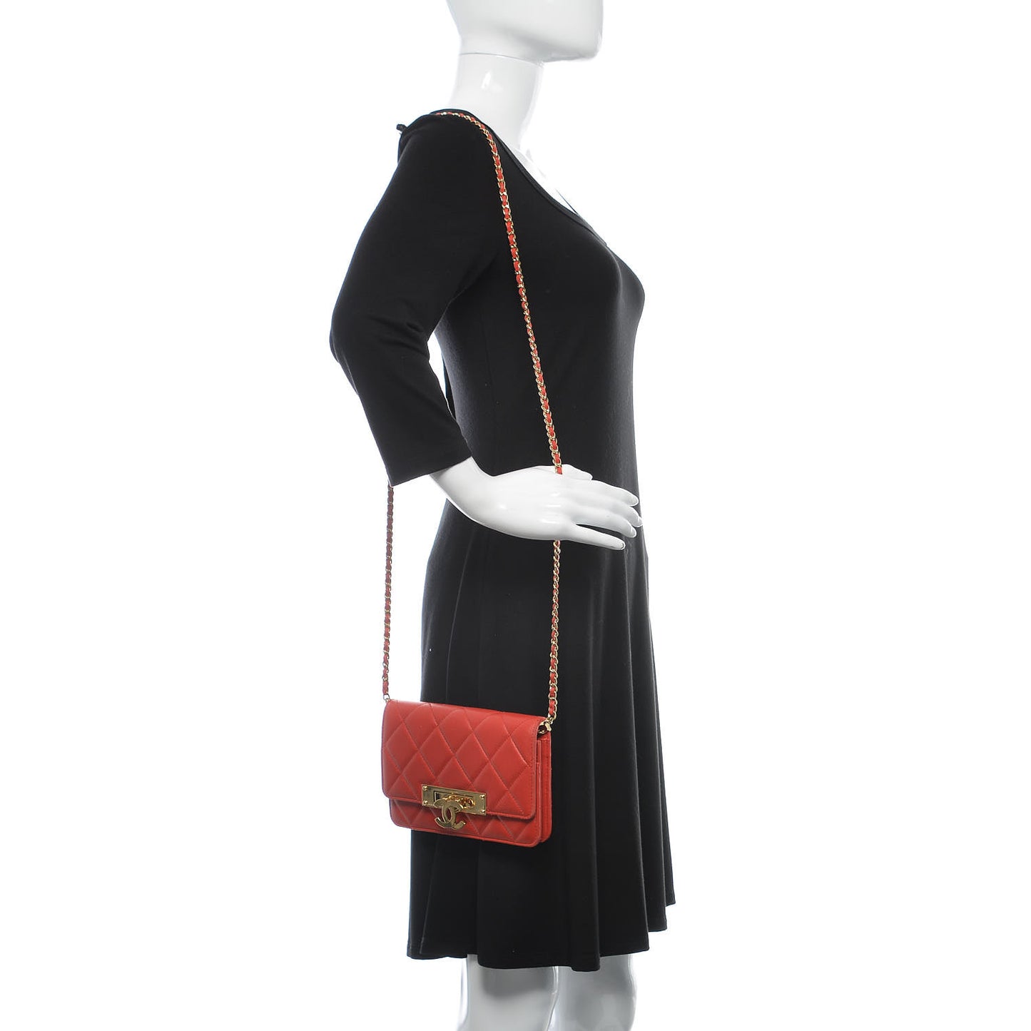 Lambskin Quilted Golden Class Wallet on Chain WOC Red