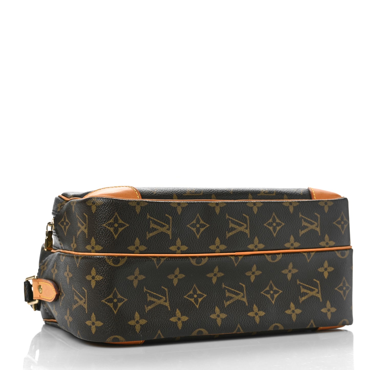 Monogram Nil 28