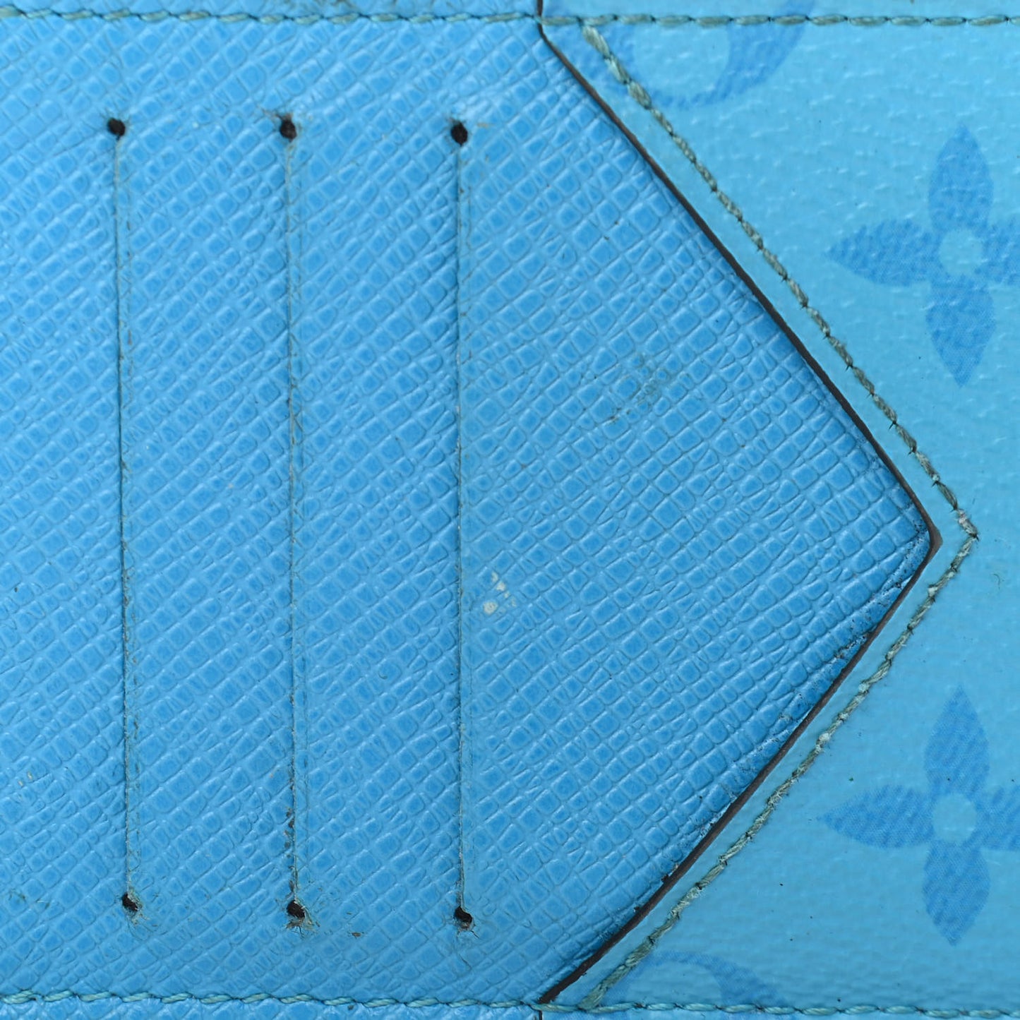 Taigarama Coin Card Holder Blue Lagoon