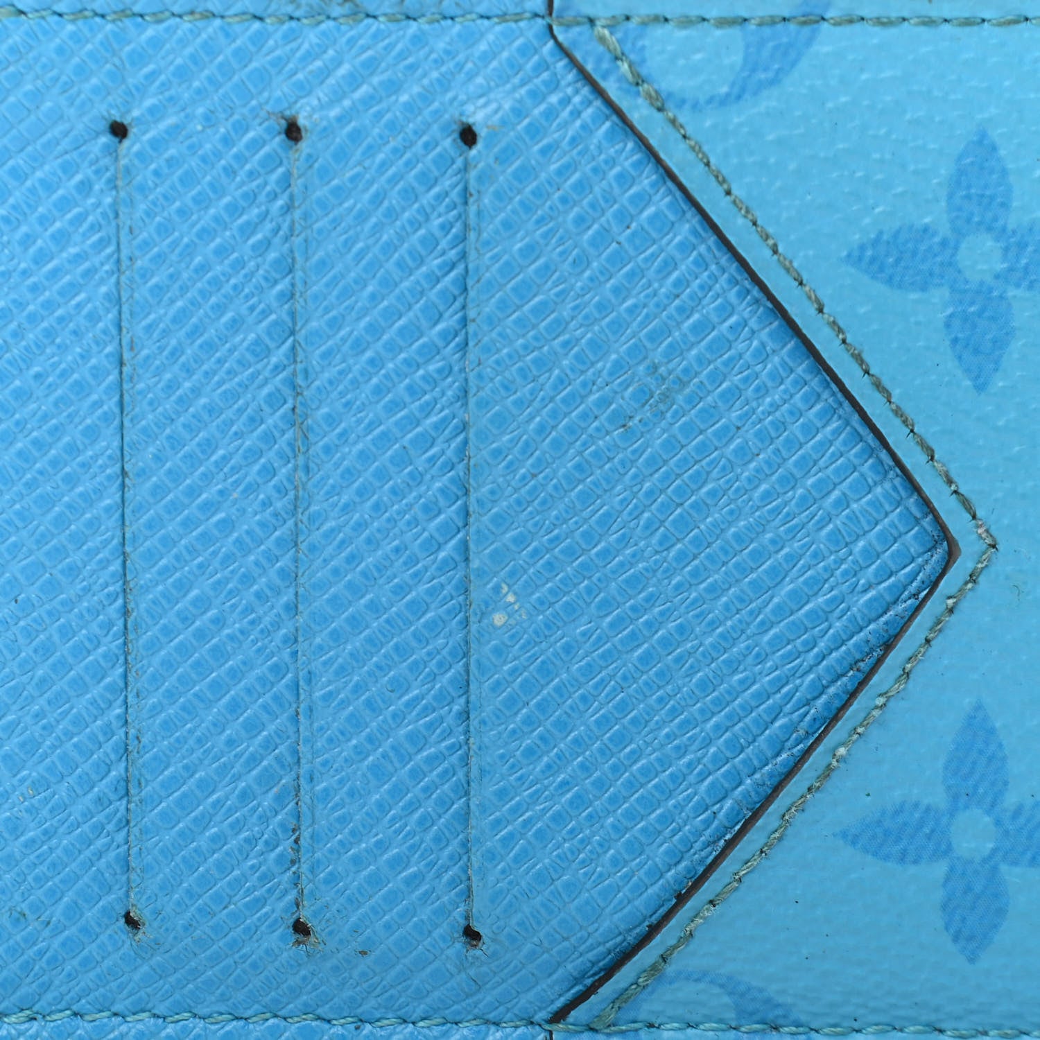 Louis Vuitton Taigarama Coin Card Holder Blue Lagoon 14 of 16