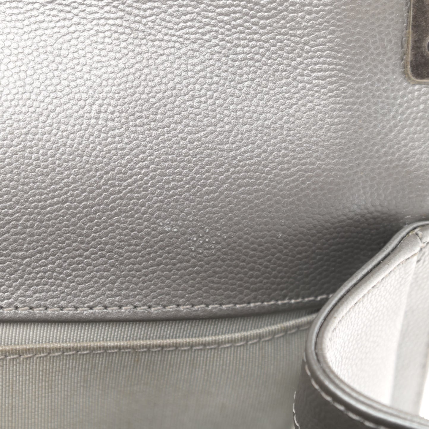Metallic Caviar Quilted Medium Boy Flap Silver