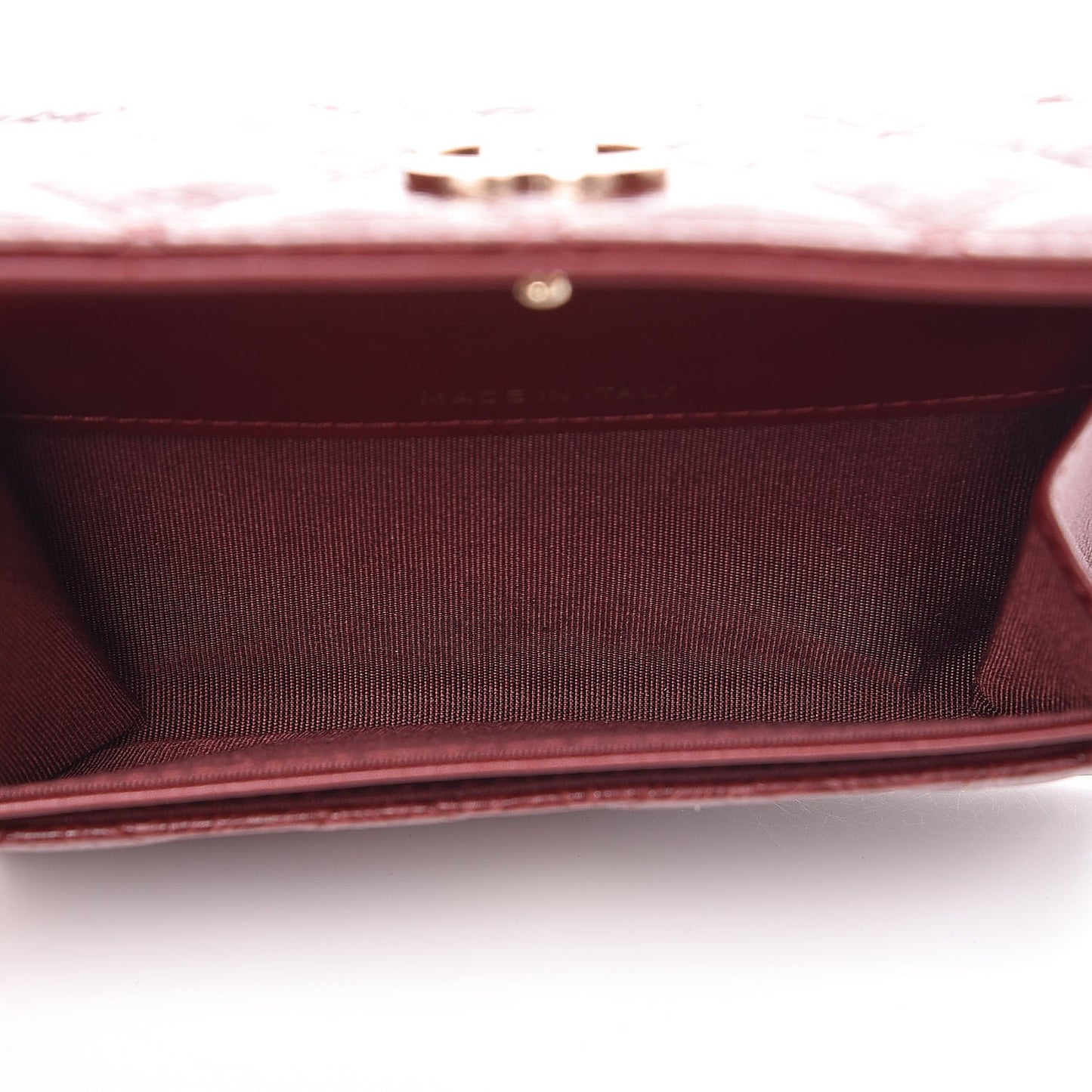 Calfskin Camellia Embossed Quilted Card Holder Burgundy