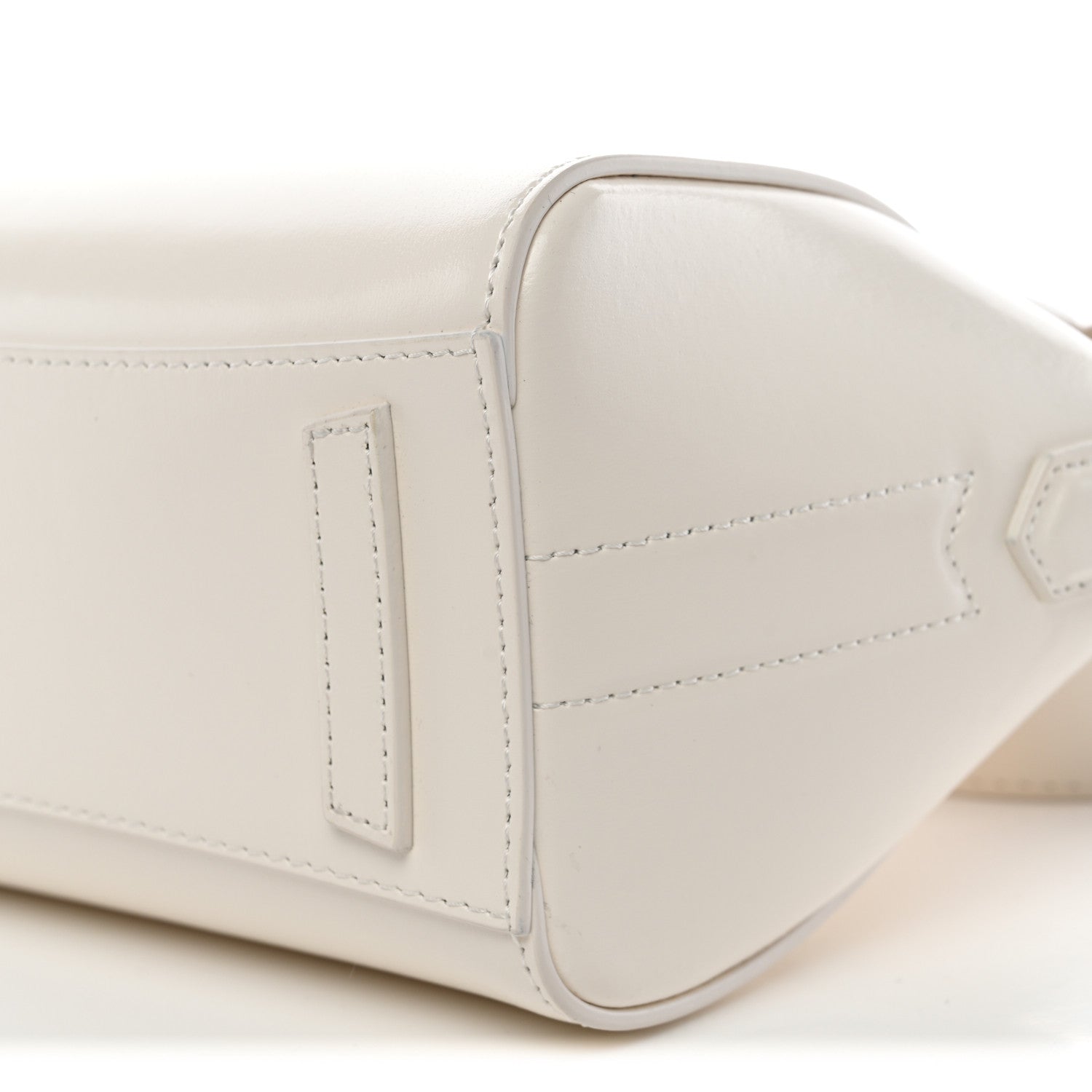 Givenchy Box Calfskin Toy Antigona Ivory Natural Beige 25 of 28