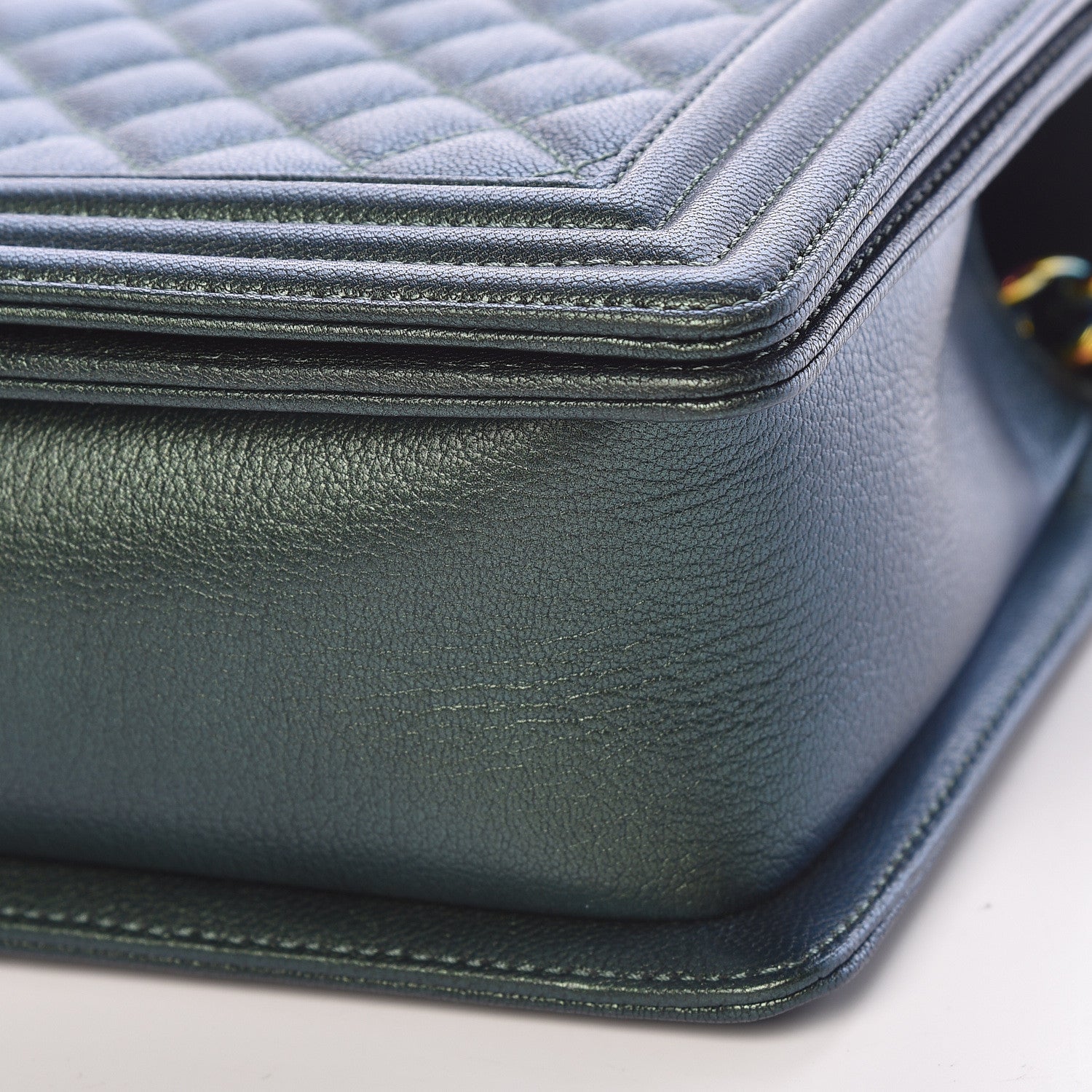 Chanel Iridescent Goatskin Quilted New Medium Boy Flap Green 7 of 10