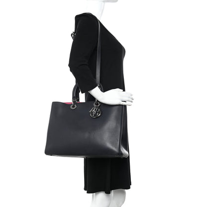 Christian Dior Smooth Calfskin Large Diorissimo Tote Black Rose Indien 2 of 21
