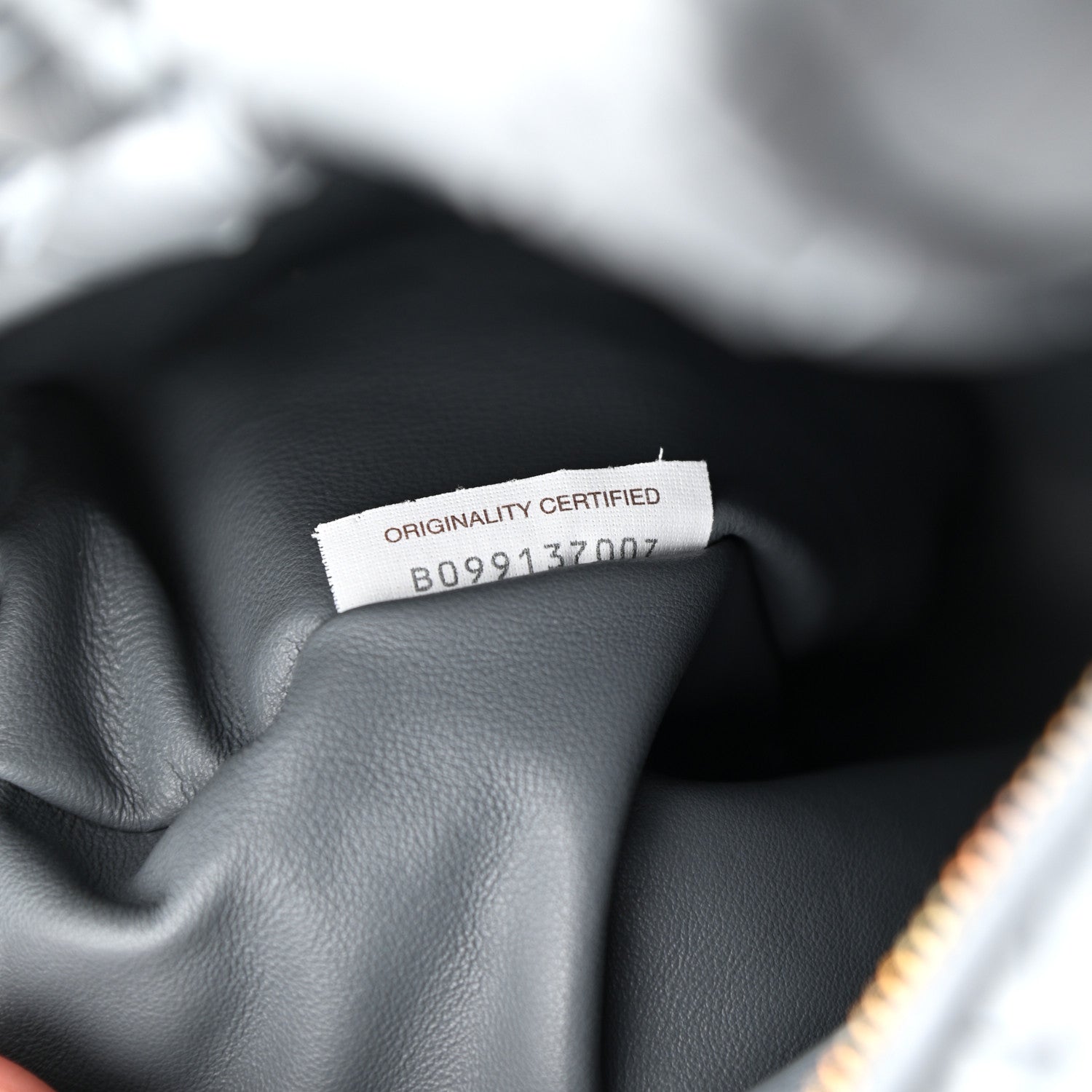 Bottega Veneta Nappa Intrecciato Teen Jodie Hobo Krim 7 of 11