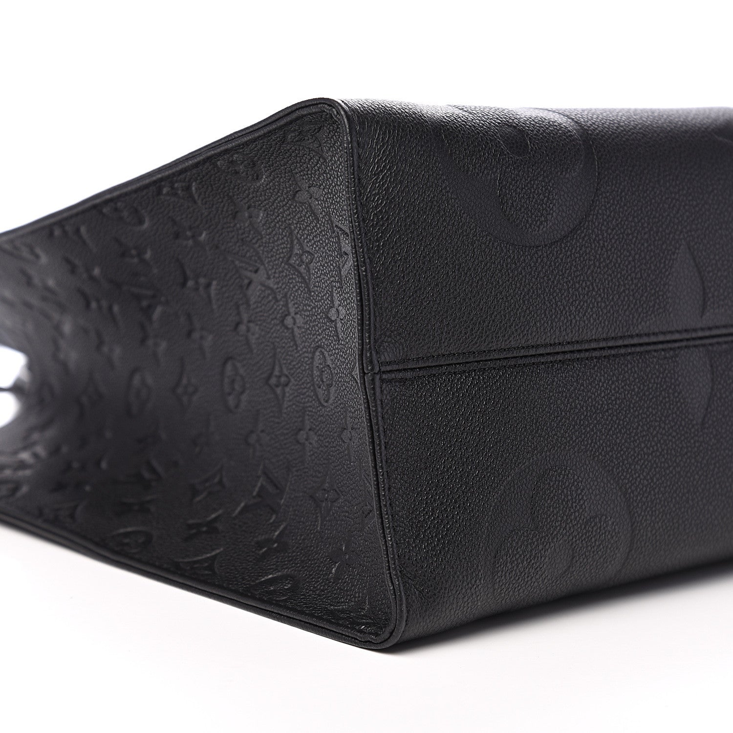 Louis Vuitton Empreinte Monogram Giant Onthego GM Black 7 of 10