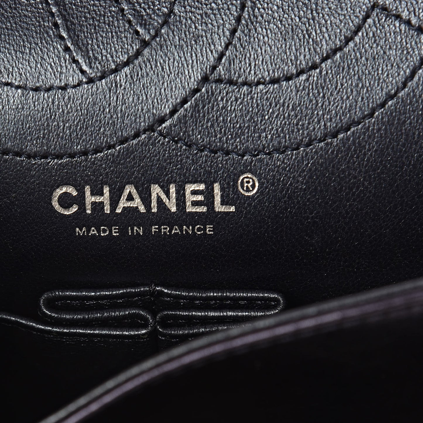 Metallic Aged Calfskin 2.55 Reissue 225 Flap Dark Navy Blue