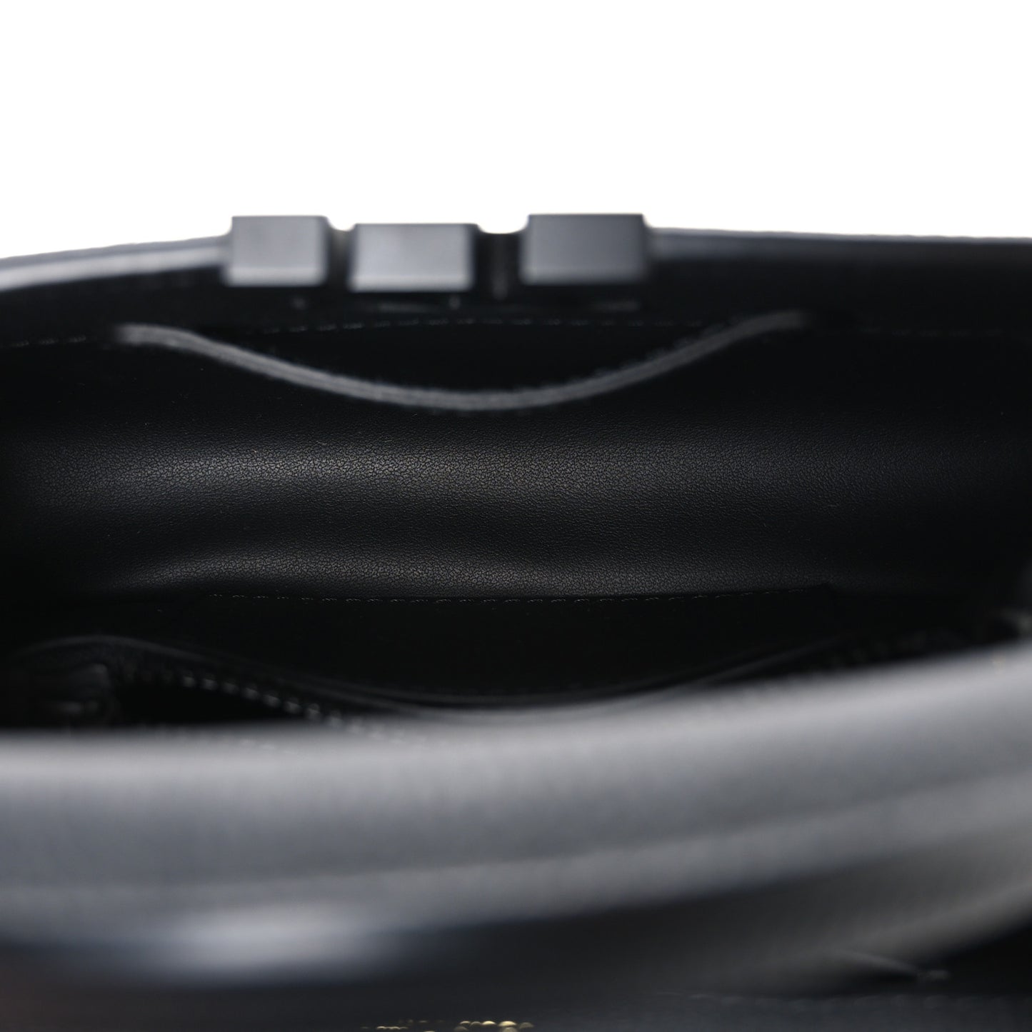 Matte Taurillon Capucines East West Mini All Black