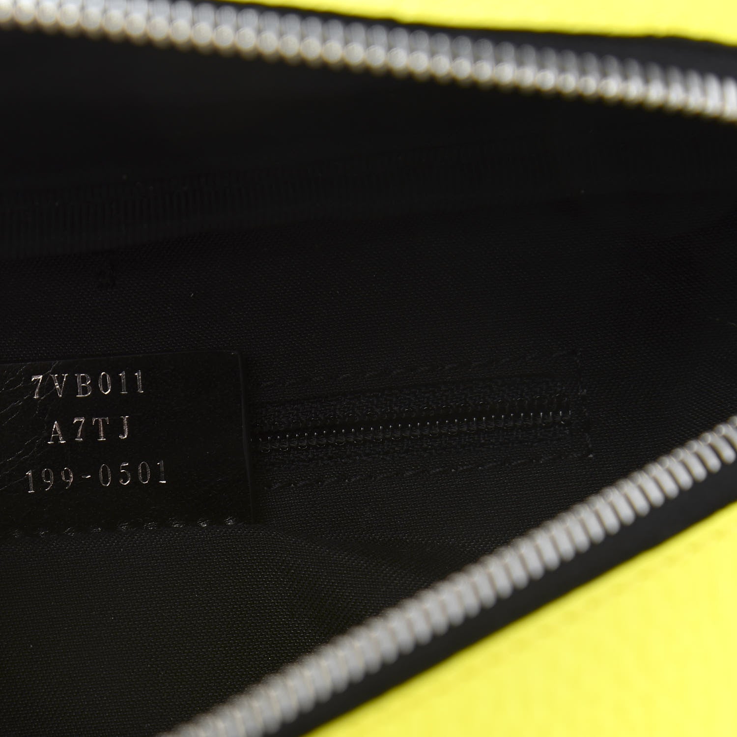 Fendi Cuoio Romano Fluo Metal Bug Eyes Kids Belt Bag Giallo Fluo Black 7 of 10
