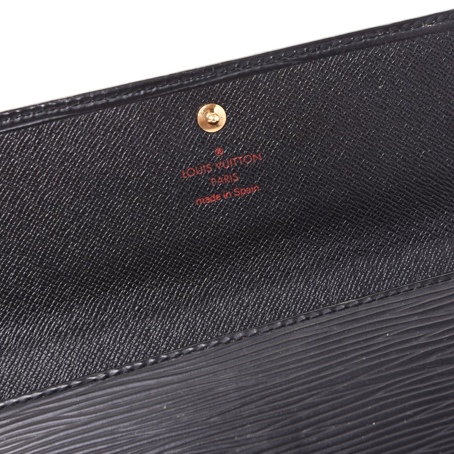 Epi Porte Tresor International Wallet Black