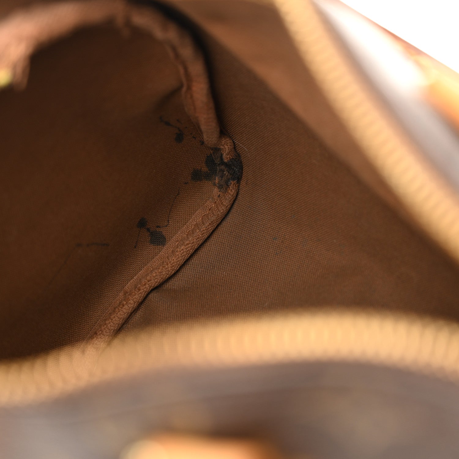 Louis Vuitton Monogram Speedy 25 11 of 18