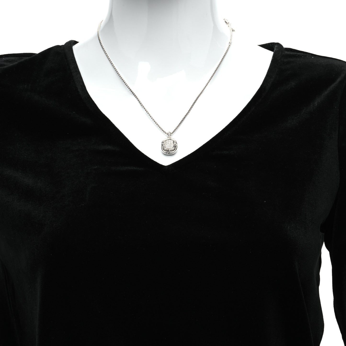 Sterling Silver Diamond 10mm Labyrinth Pendant Necklace