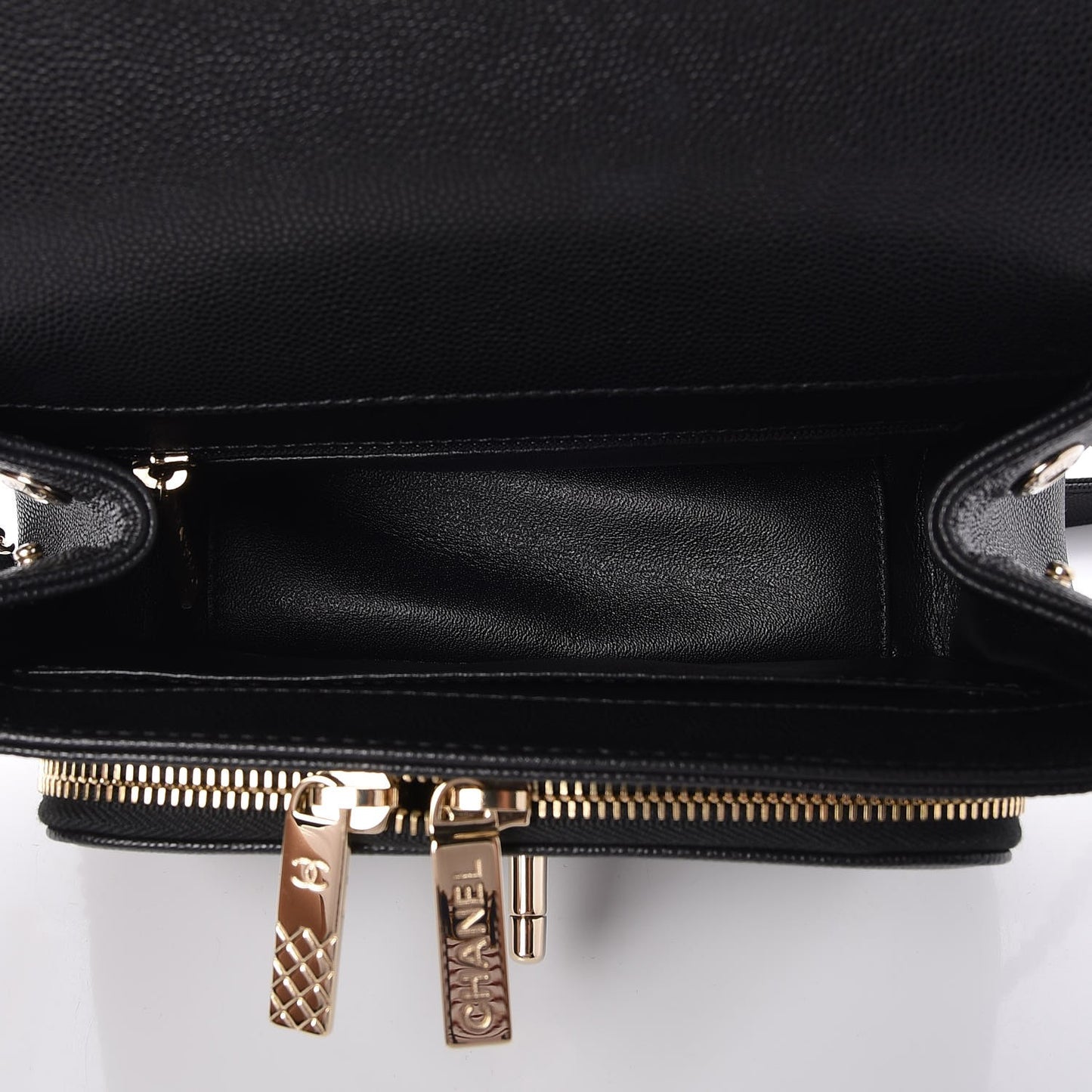 Caviar Quilted Small Business Affinity Flap Black