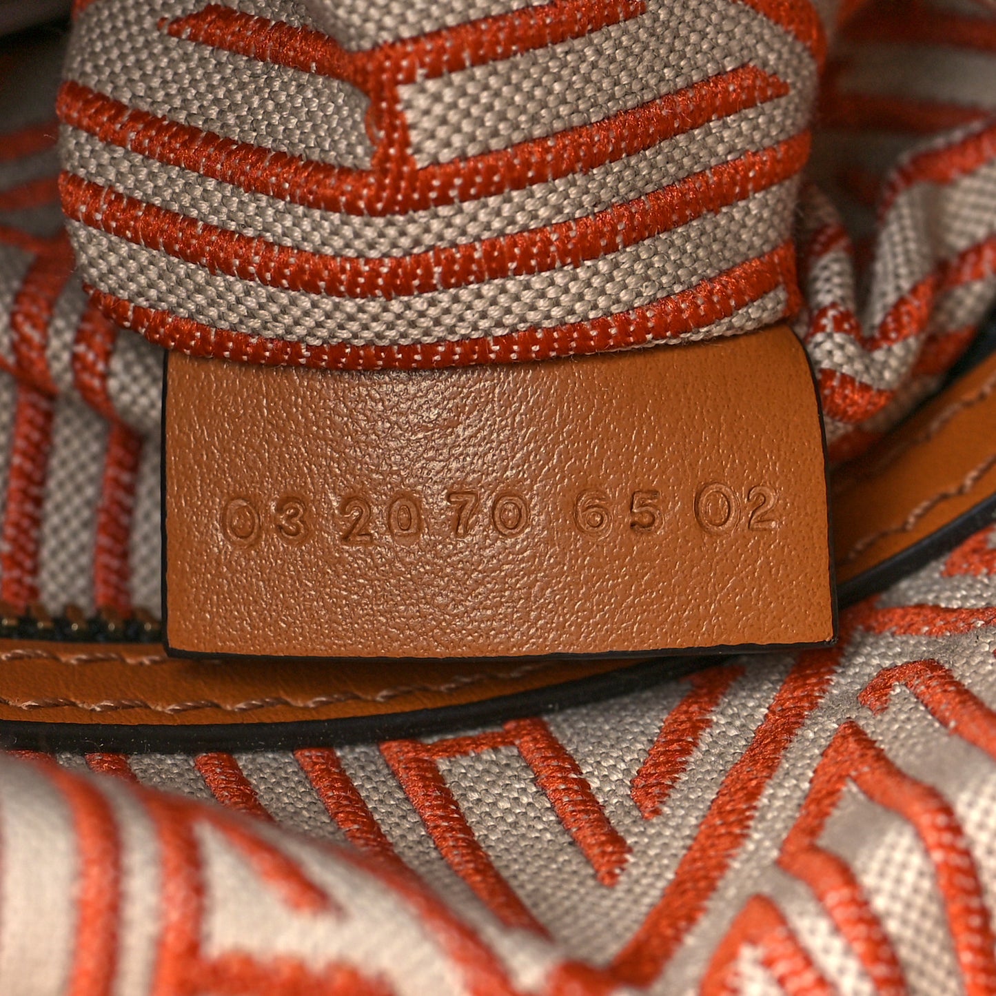 Calfskin Medium Daria Tan