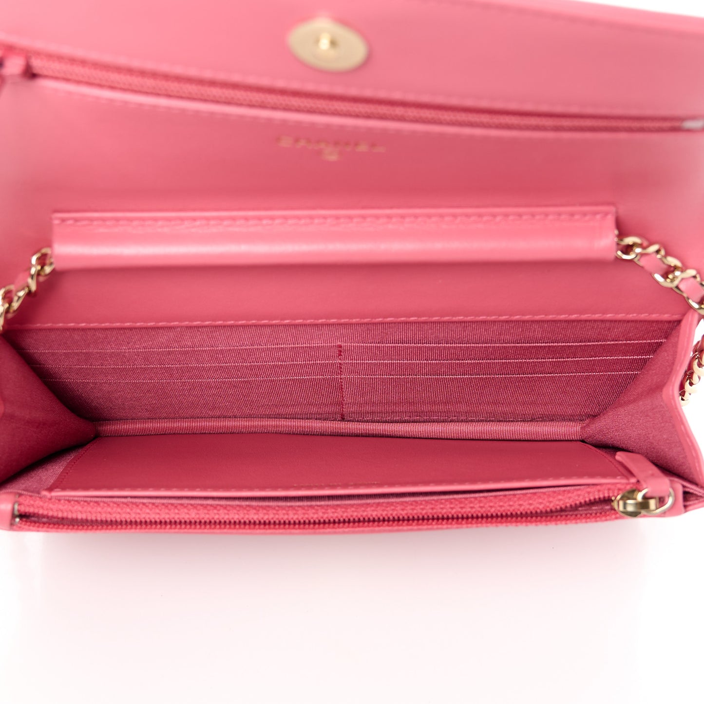 Caviar Quilted CC Filigree Wallet On Chain WOC Pink
