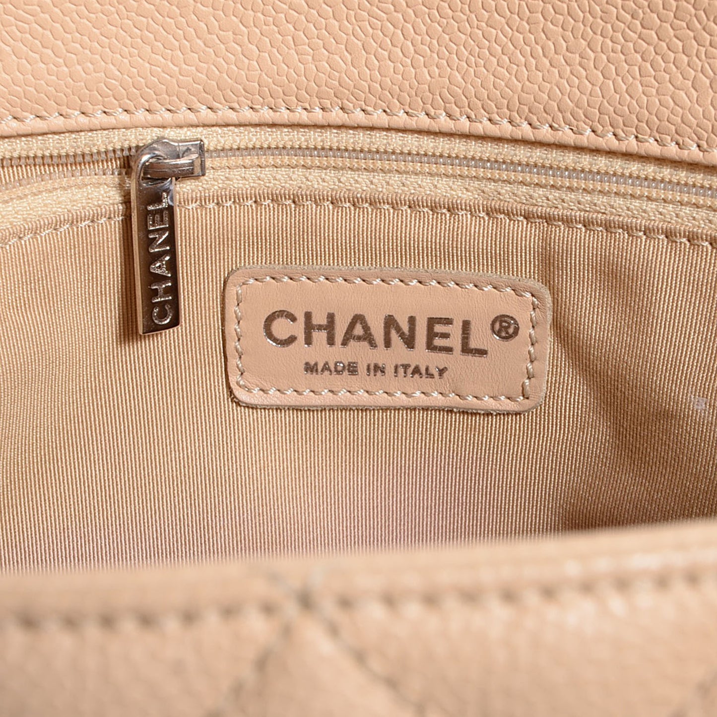 Caviar Quilted Grand Shopping Tote GST Beige Clair